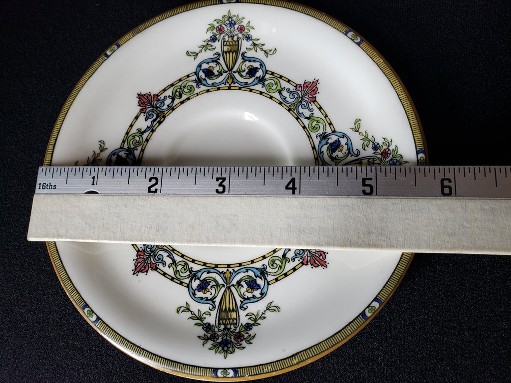 Vintage Royal Worcester Doncaster Saucer ONLY (lot 2078)