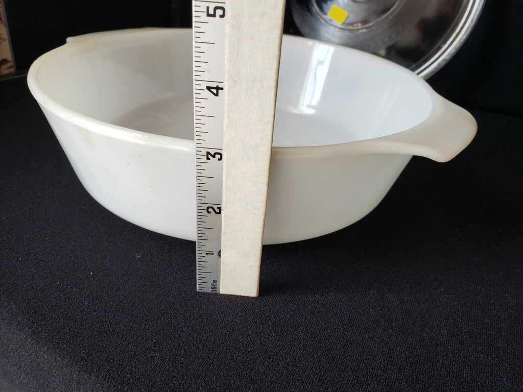Anchor Hocking Fire King 2 Qt #438 Casserole Dish with Lid Cornflower (lot 2164)