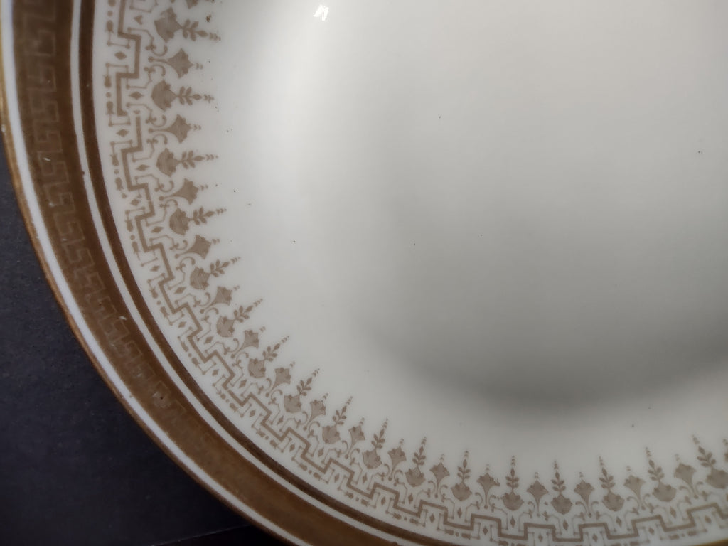 Delinieres Haviland Limoges Cream Soup Bowl Gold Black Decor (lot 1069)