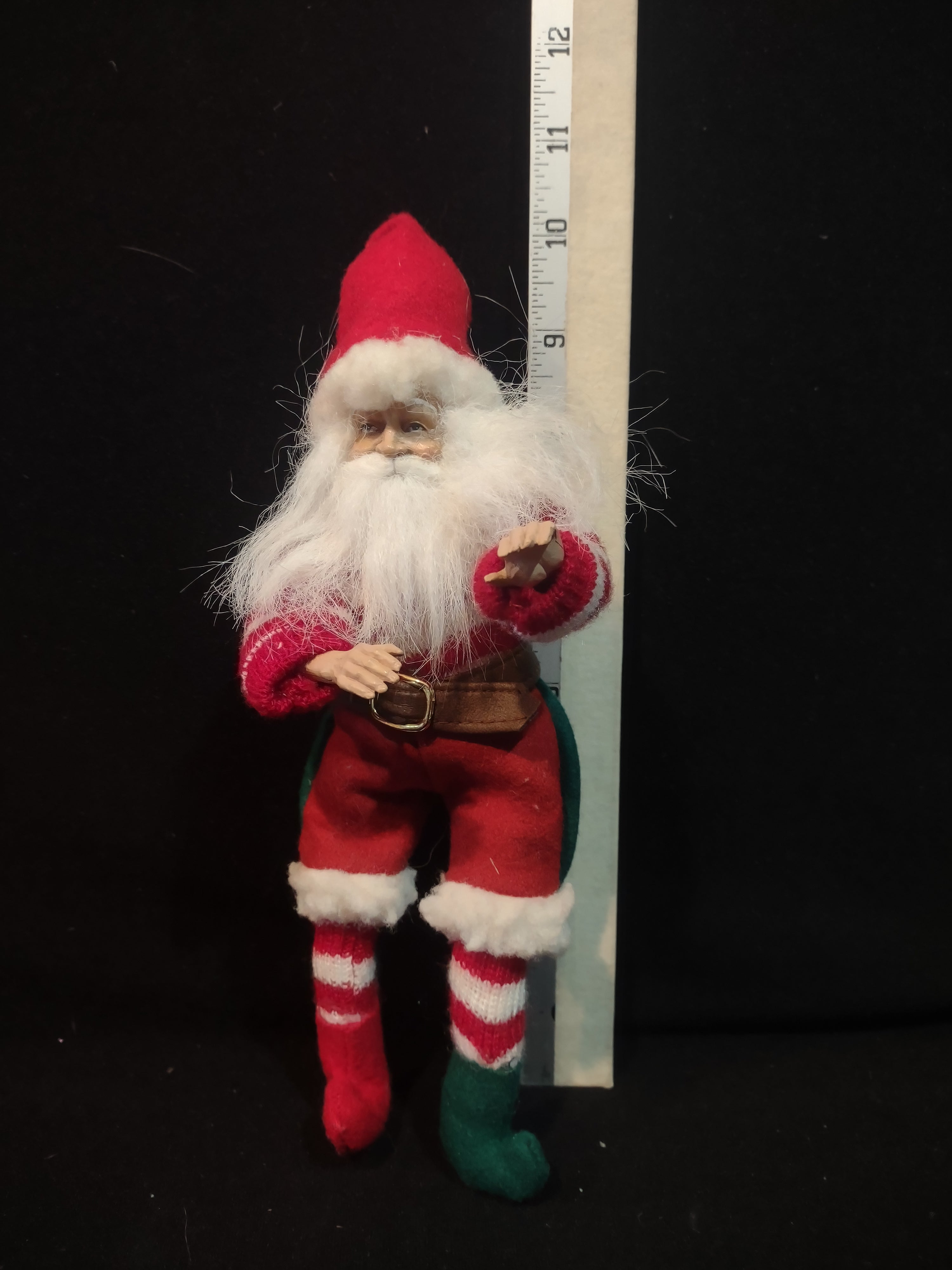 Vintage Christmas Santa Claus Red White Sweater Socks Mismatch Slippers (Lot4543