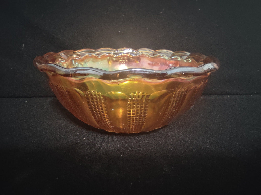 Vintage Collectible Carnival Glass Orange Amber Marigold Bowl 7-3/4" (lot 139)