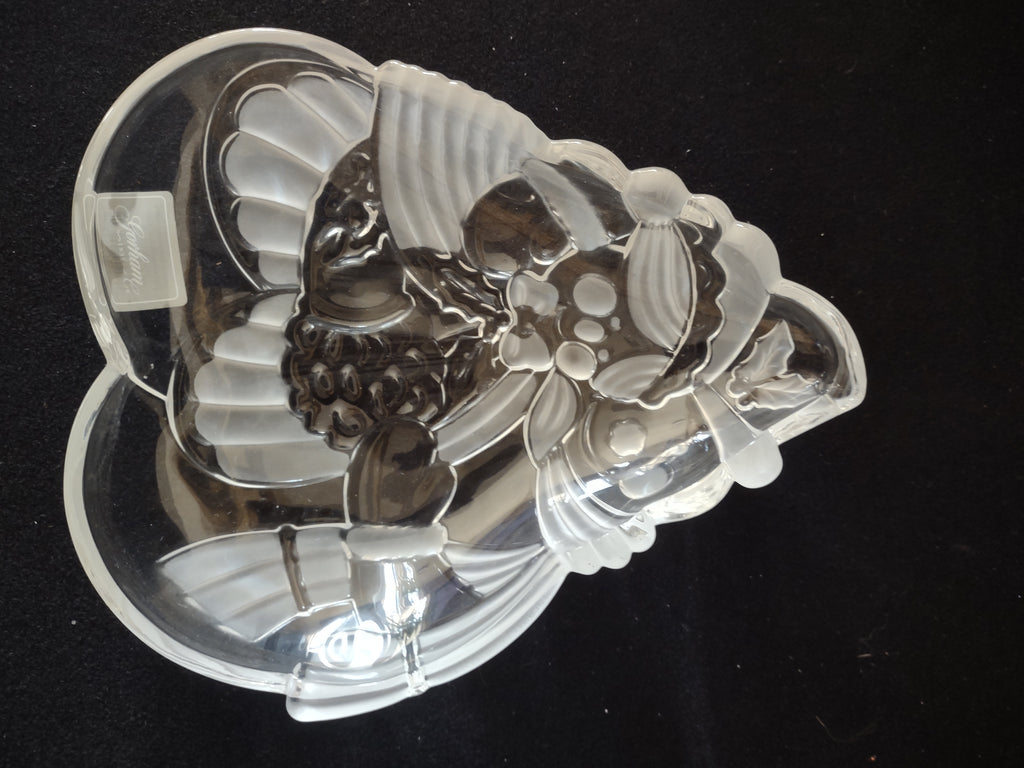 Vintage Gorham Holiday Traditions Snowy Sweethearts 8.5" Candy Dish (Lot 3815)