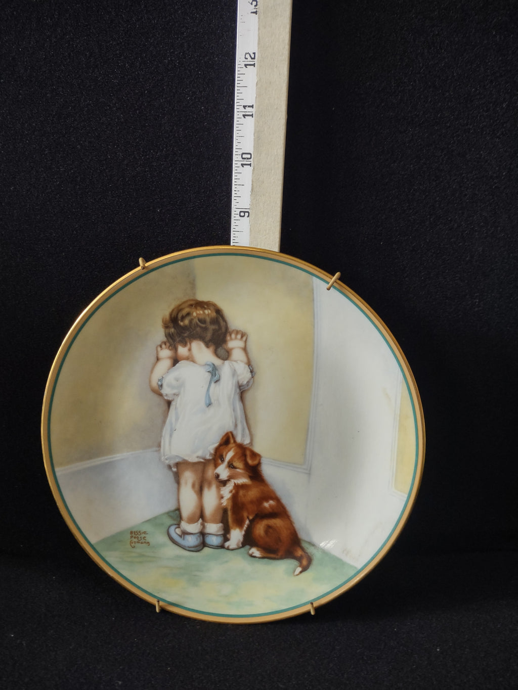 Vintage Bessie Pease Gutmann Child Best Friends Plate In Disgrace (Lot 5110)
