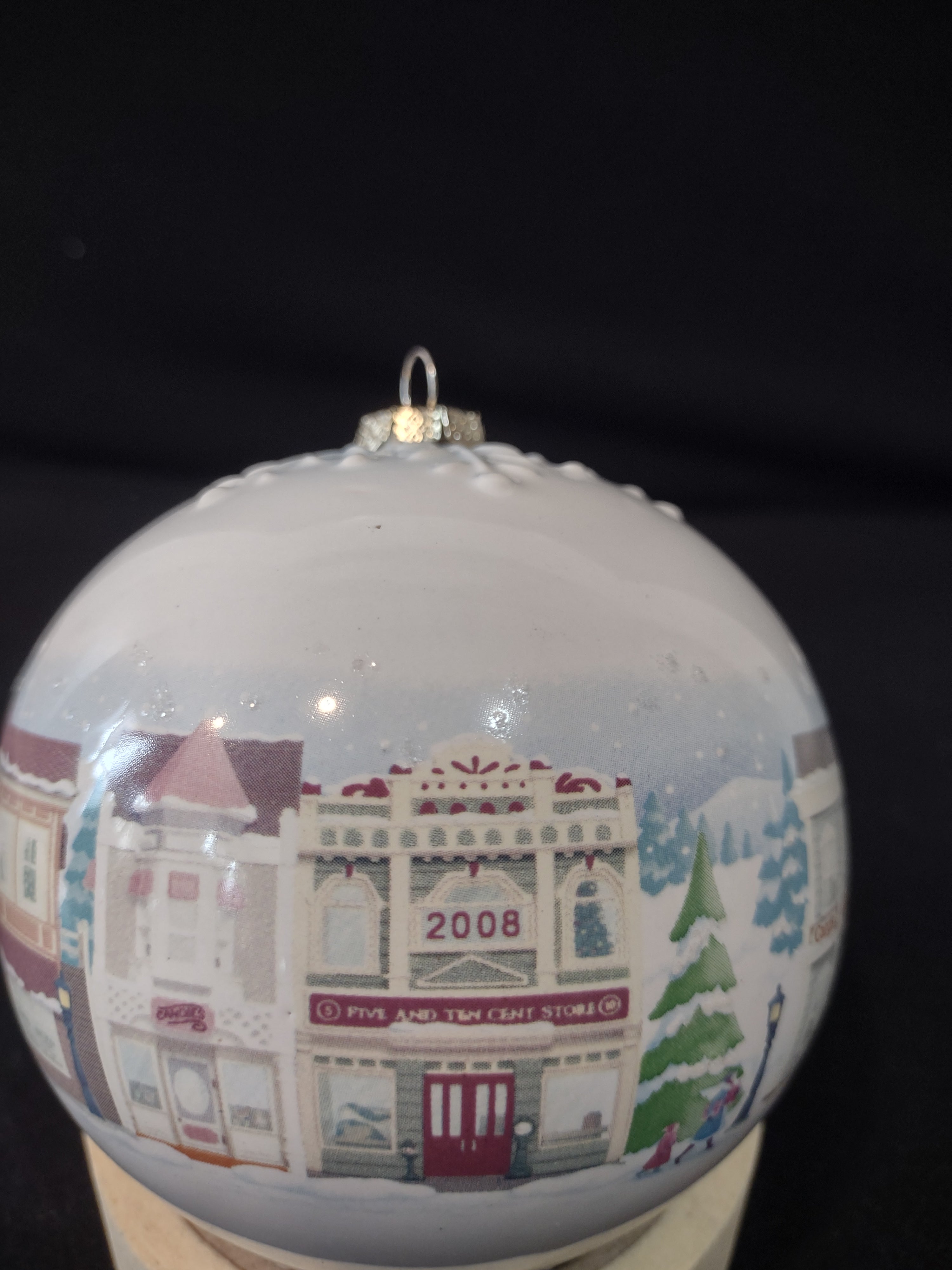 Hallmark 2008 Ornament Christmas On Main Street Nostalgic Houses Shops (Lot 4157