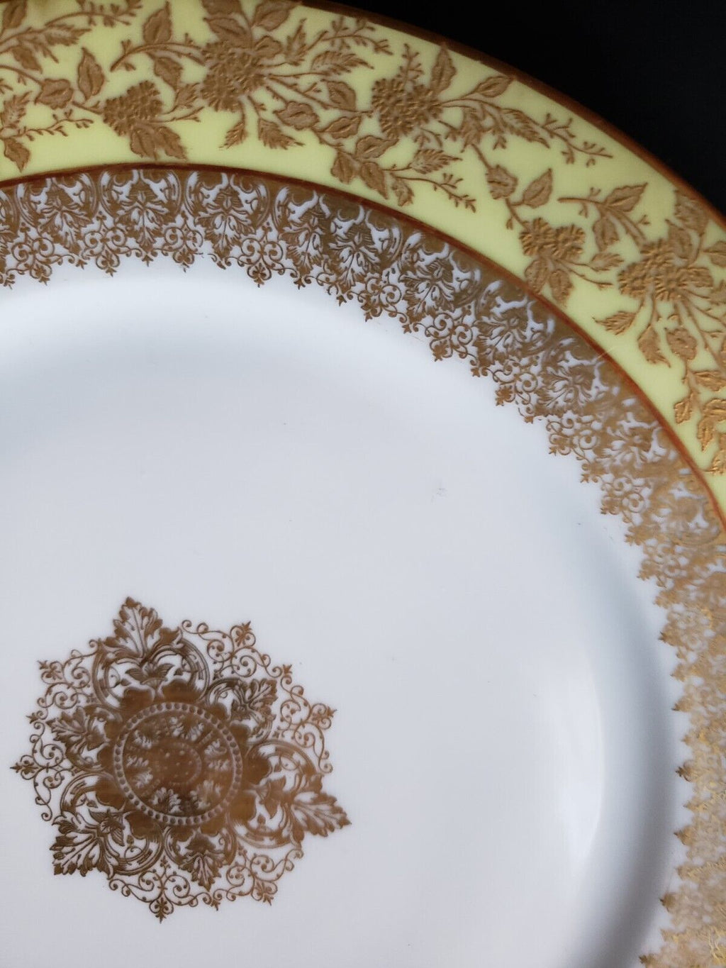 GDA Limoges France Salad/Luncheon Plate Yellow Raised Gold Snowflake (lot 650)