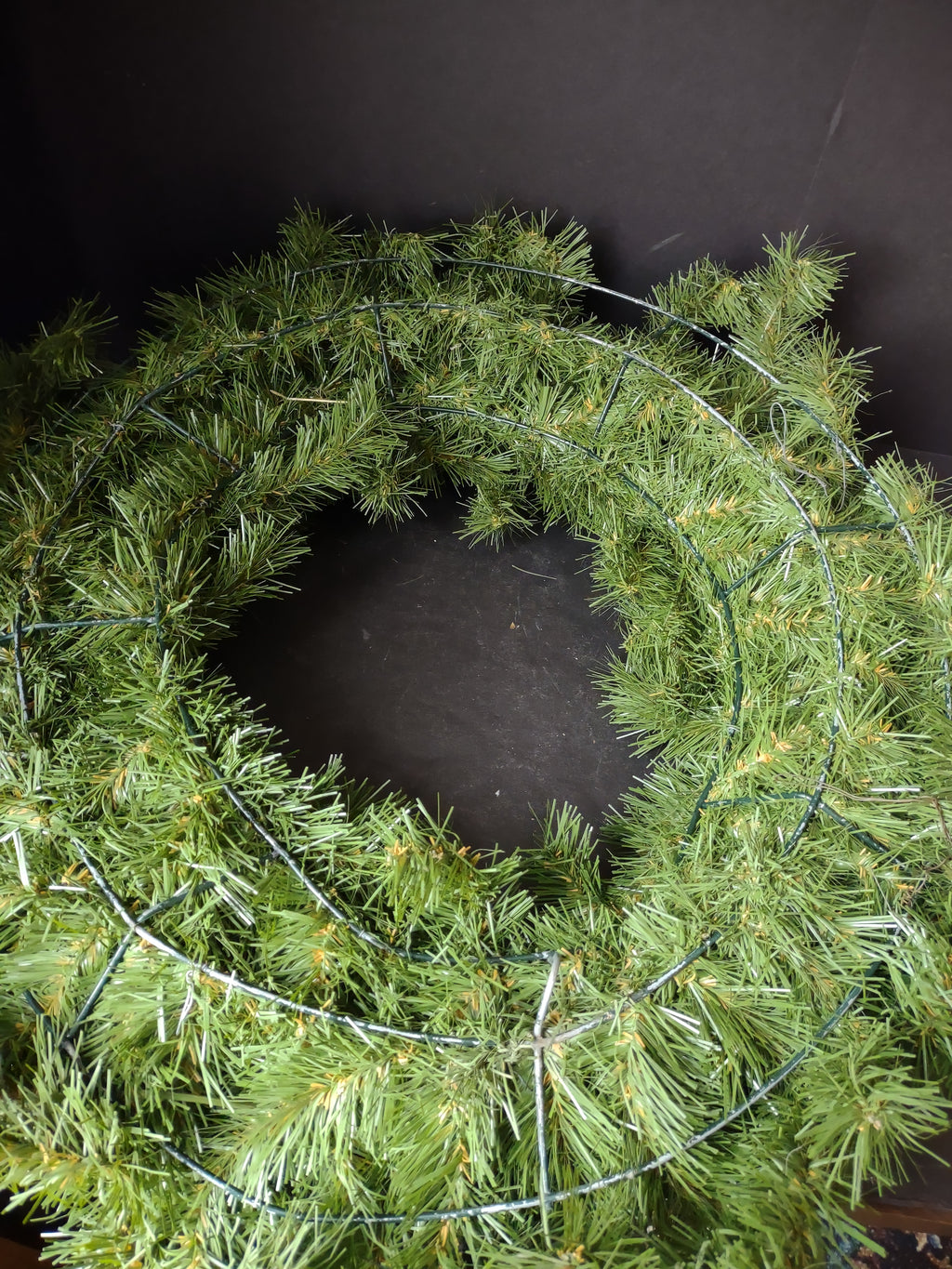 Vintage Christmas Artificial Green Wreath 26" (lot 3332)