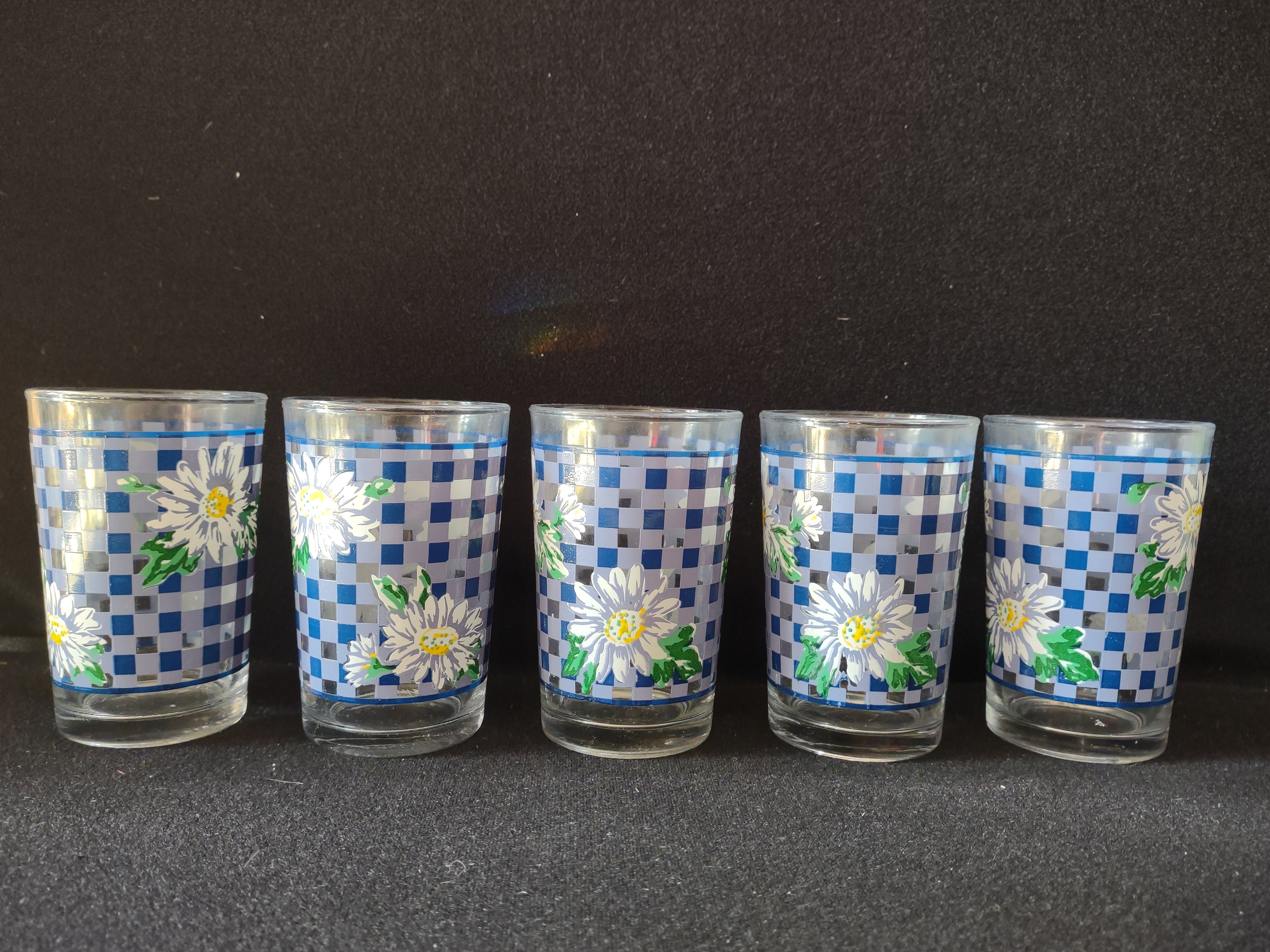 Vintage Indonesia Daisies Blue Checkered Juice Glass x 5 (lot 5171)