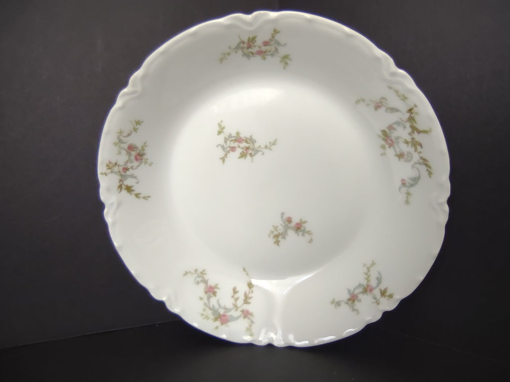 Haviland Limoges Cream Soup Plate White Scalloped Edge Rose Blue Ribbon (lot 855