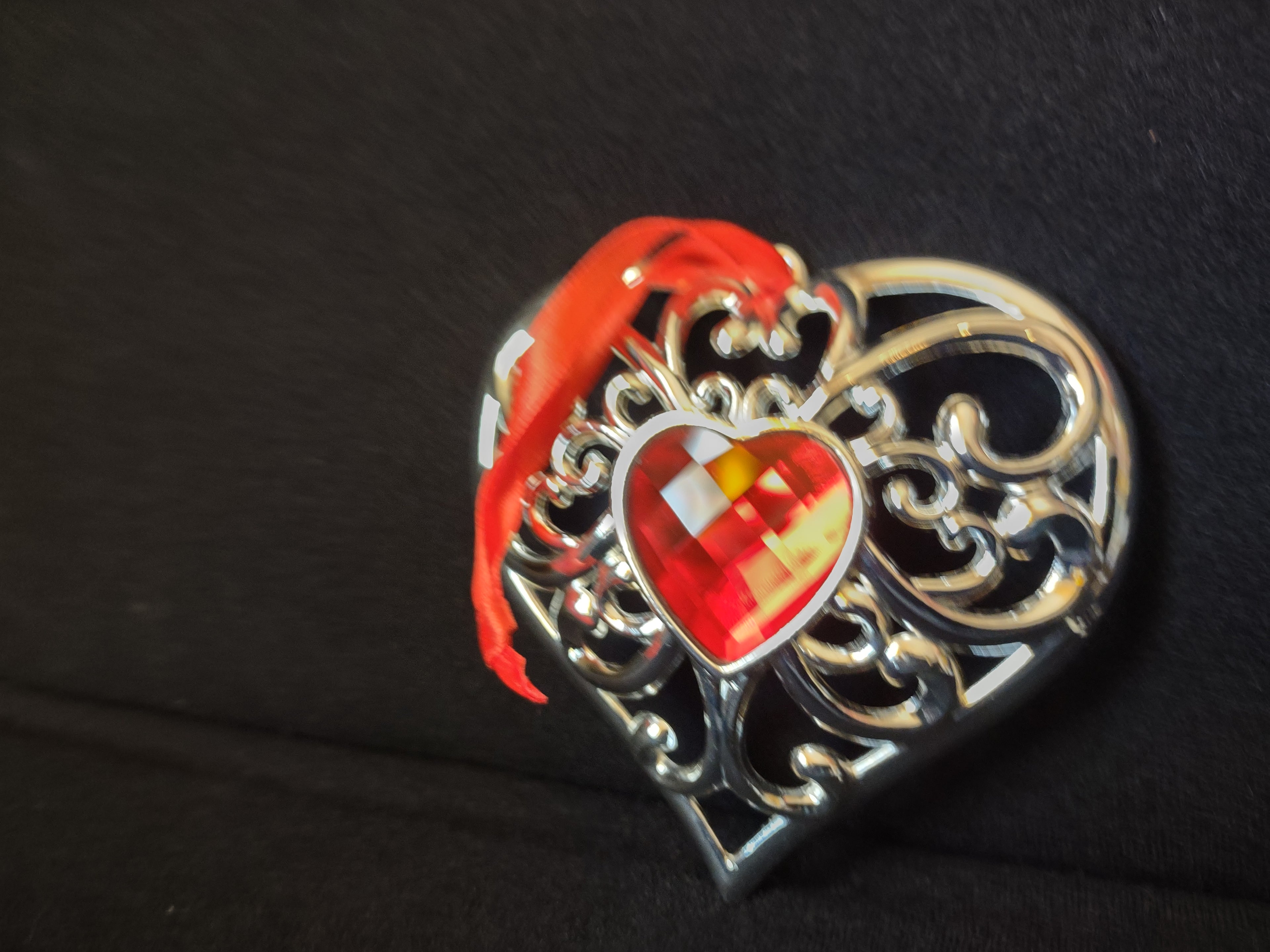 Lenox Red Gem Heart Christmas Tree Ornament (lot 1662)