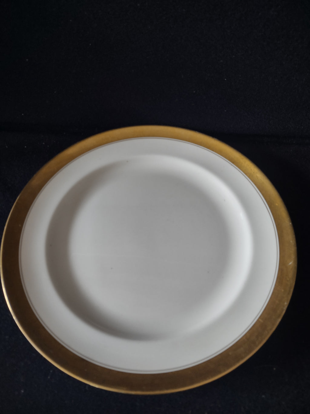 Vintage Johnson Brothers Dinner Plate Pareek Gold Rimmed Set Of 3 (Lot 5546)