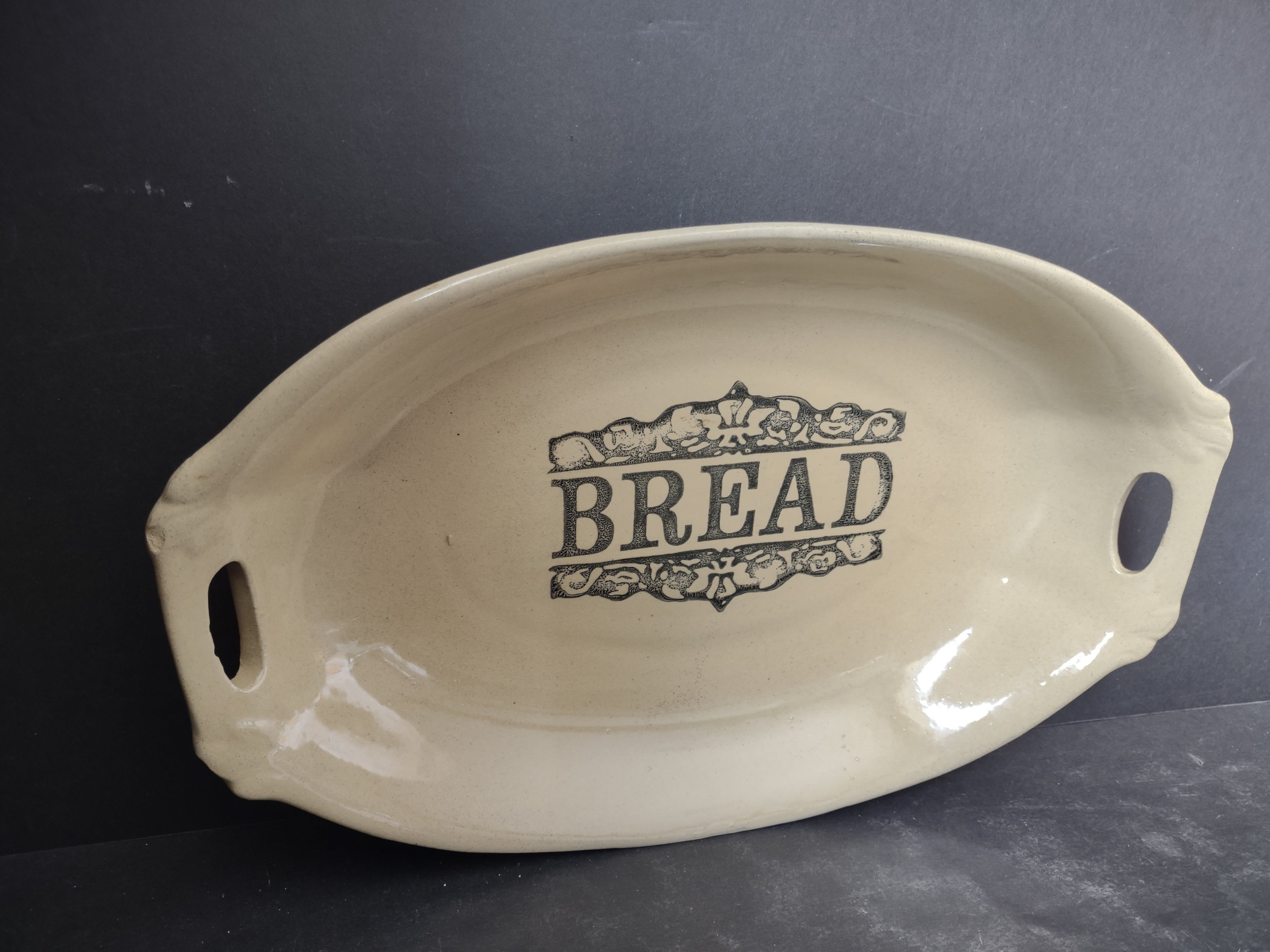 Vintage Moira Pottery Ironstone England Bread Tray Platter Small CHIP (lot 5660)
