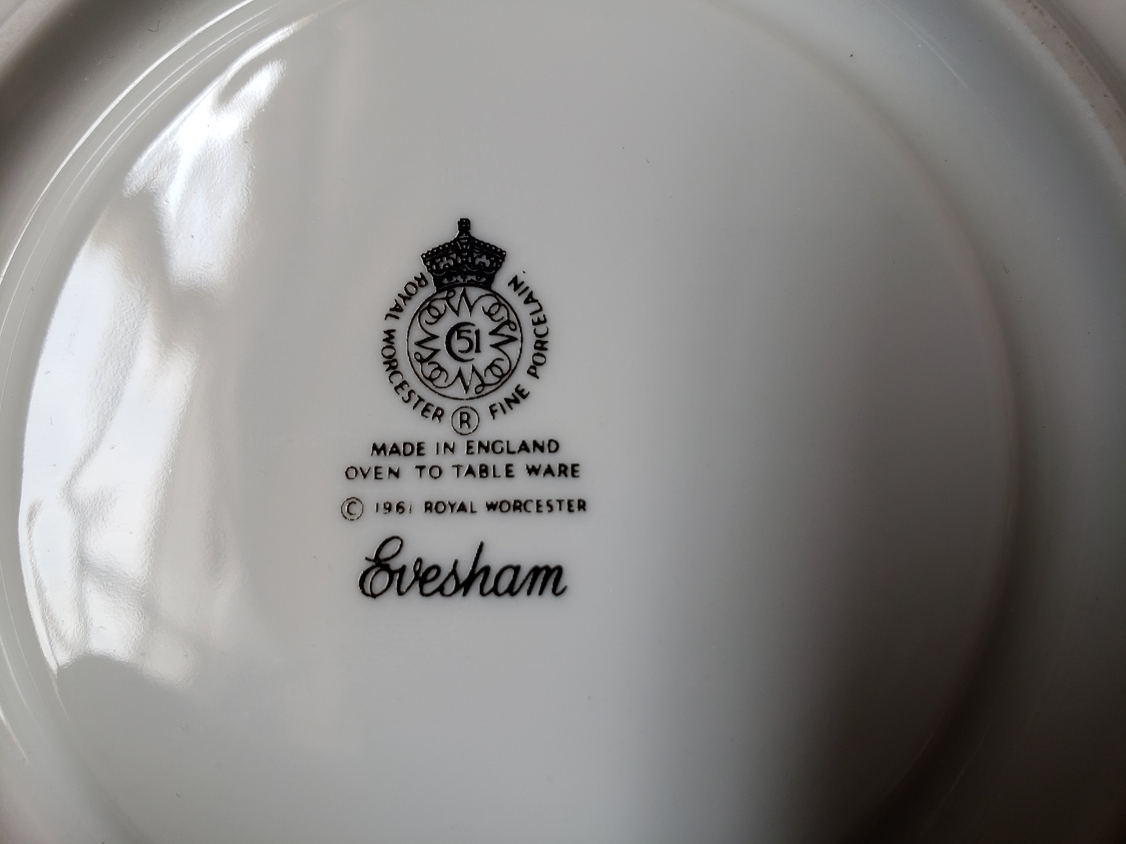 Vintage Royal Worcester Astral Saucer ONLY (lot 2082)