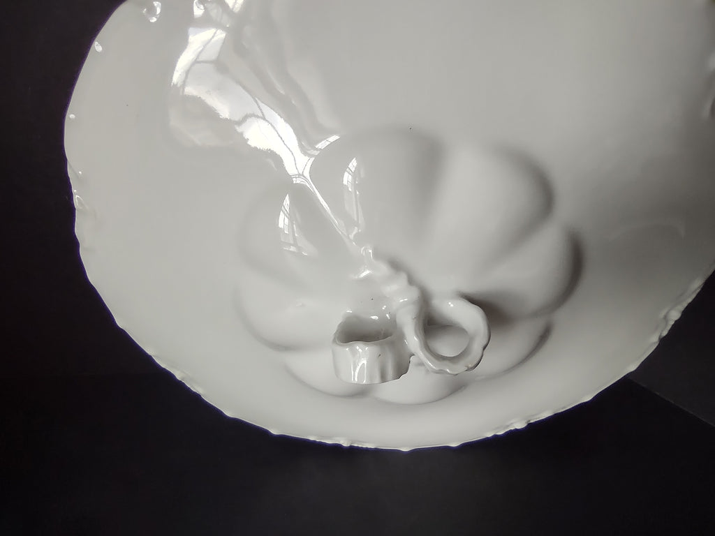 Haviland France Limoges Round LID ONLY for Serving Bowl Plain White (lot 1022)