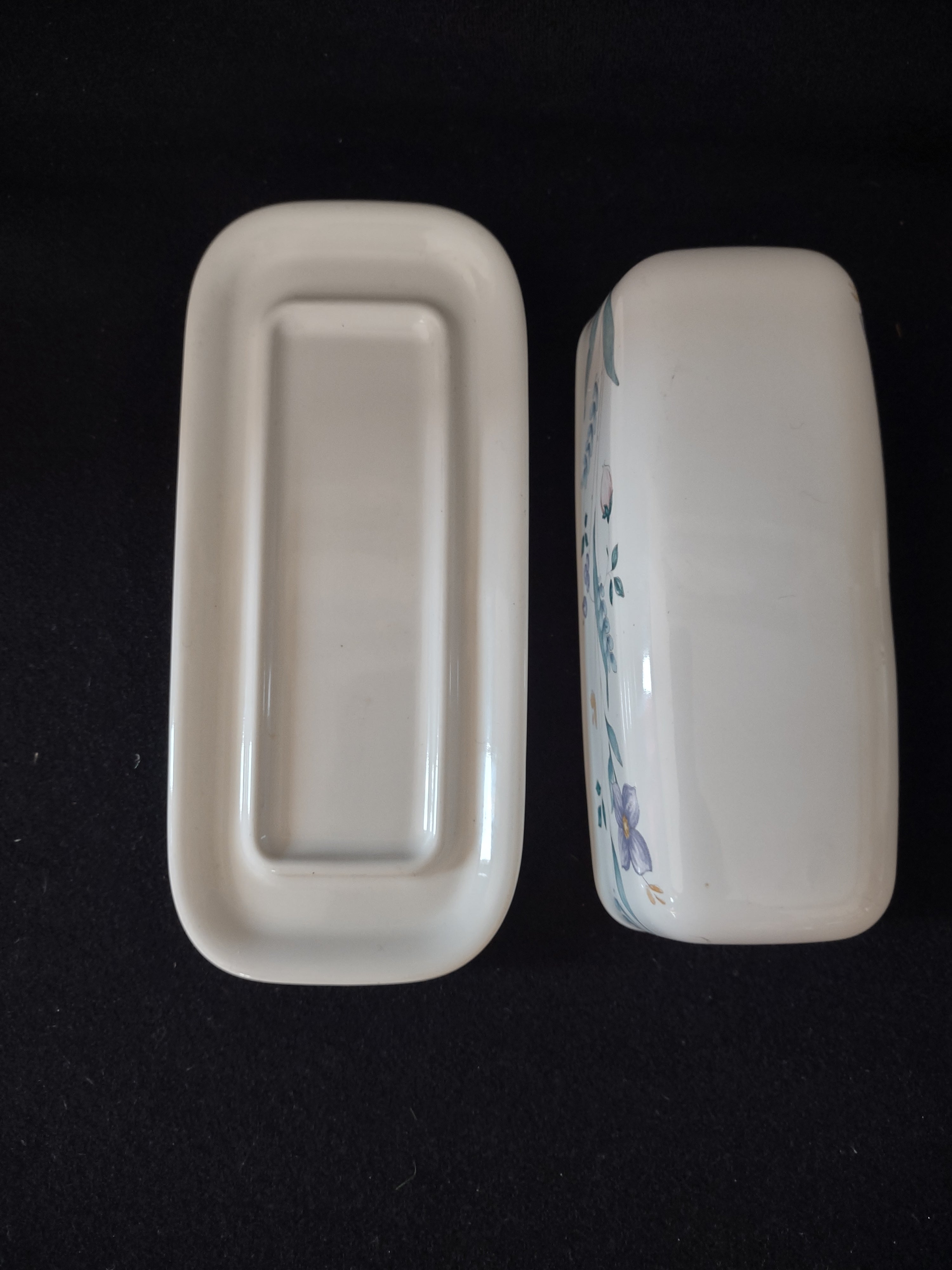 Vintage Pfaltzgraff Covered Butter Dish April Flower Pink Lavender Aqua(Lot 5025