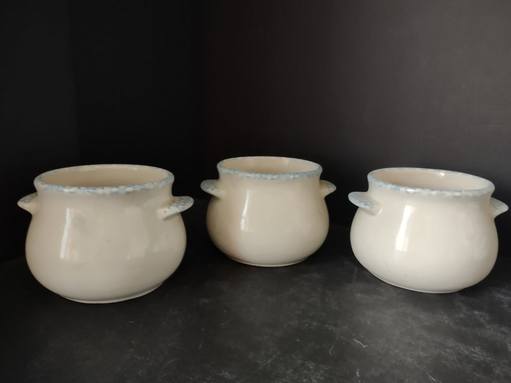 Vintage Stoneware Hearts Cottage White Blue Soup Bowl x 3 (lot 5307)