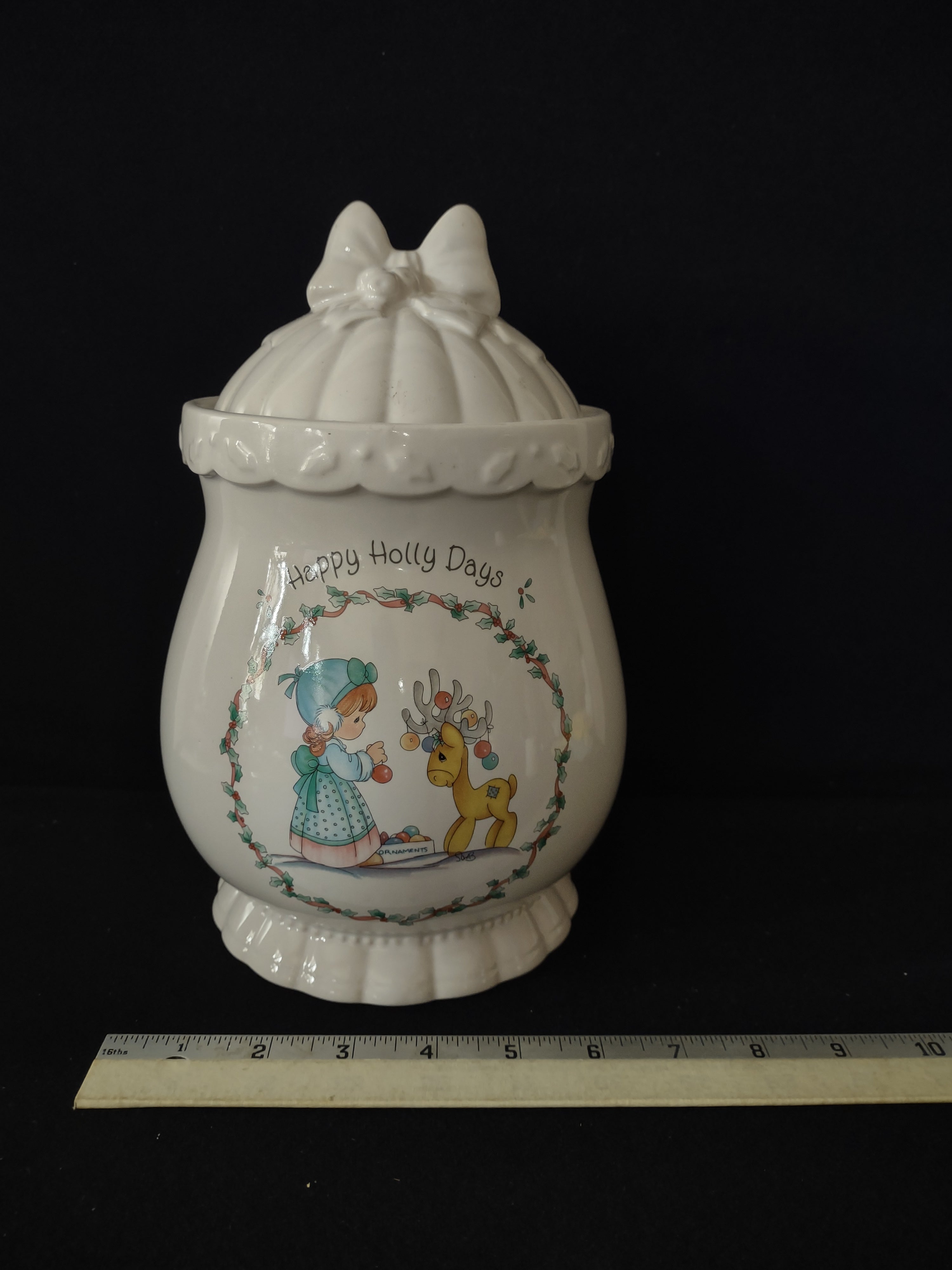 Vintage Christmas Precious Moments Happy Holly Days Cookie Jar (Lot 3751)