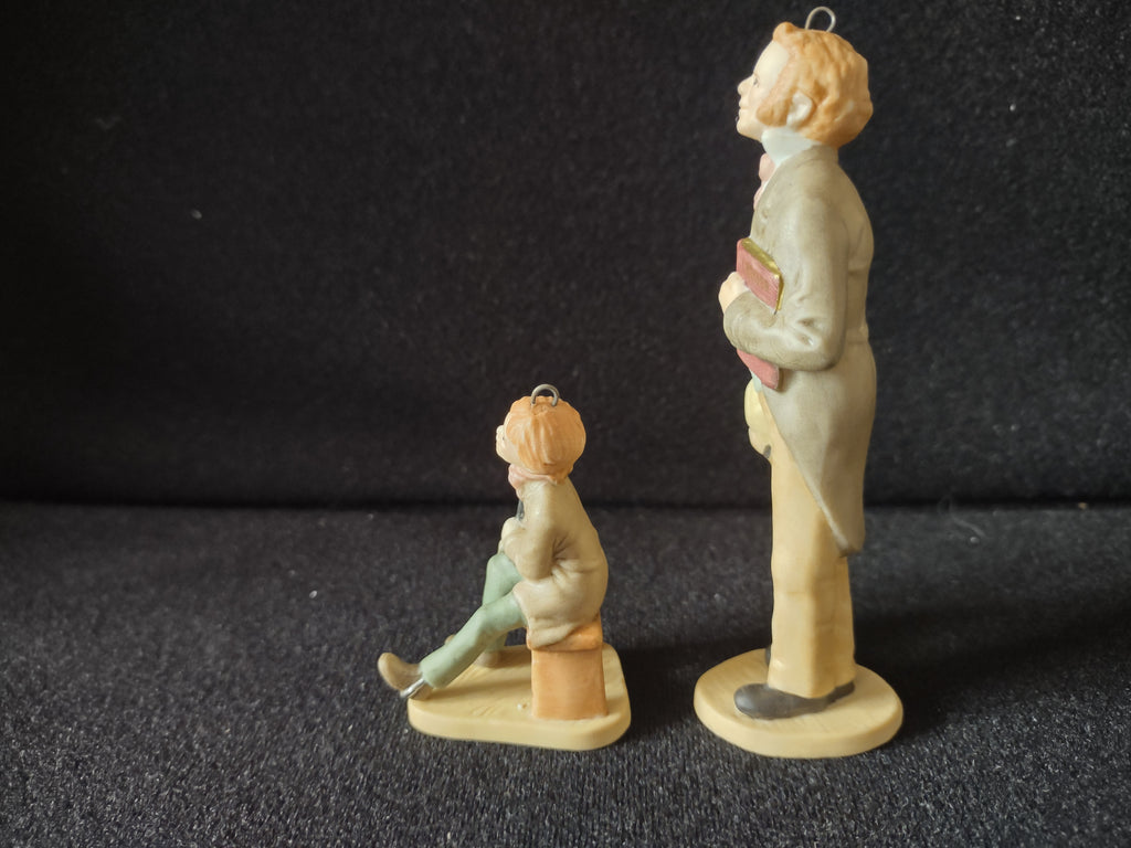 Vintage Hallmark 1991 Bob Cratchit Tiny Tim Porcelain Christmas Ornaments [8182n]