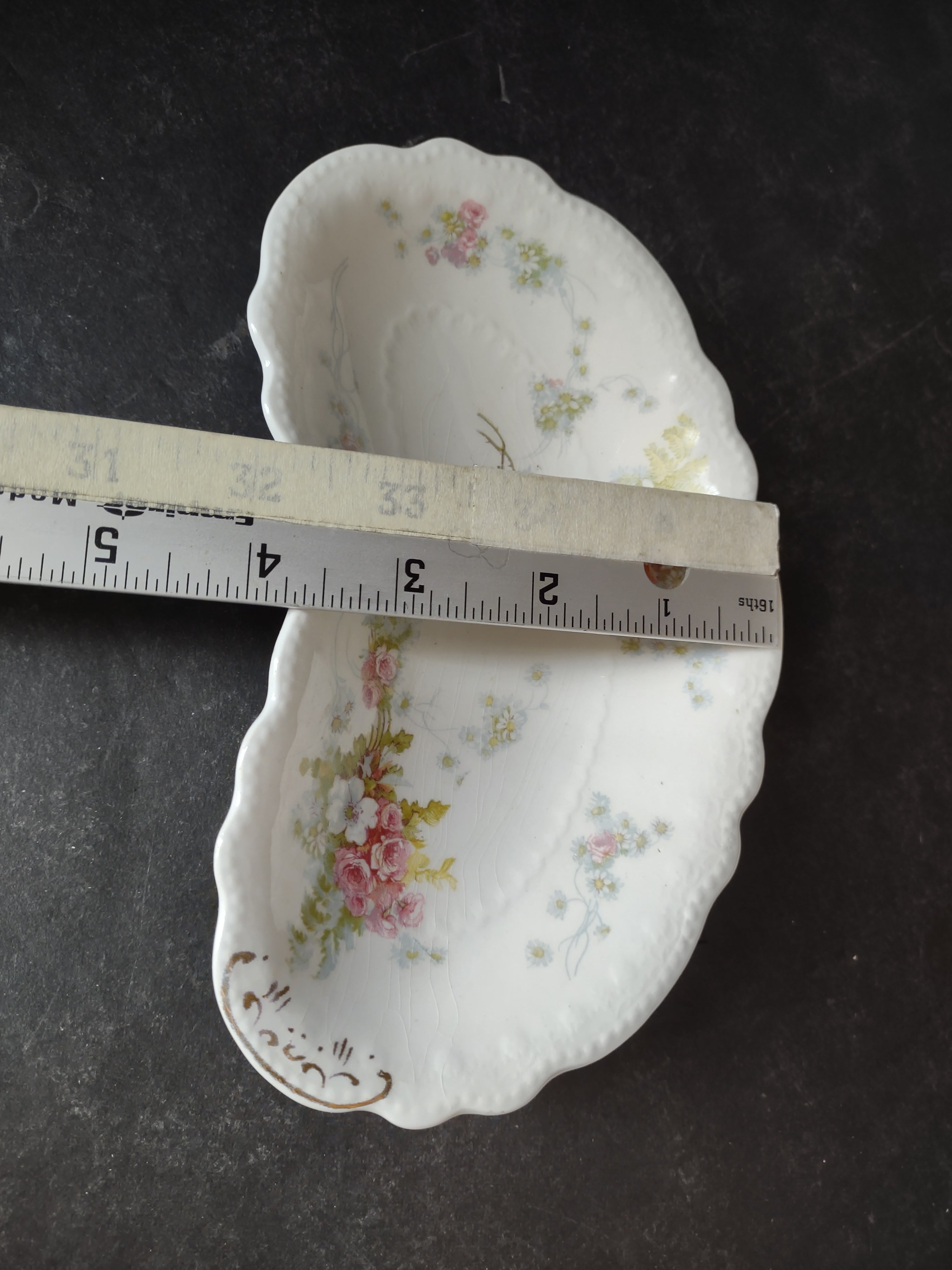 Vintage England Bone Side Salad Dish x 3 Roses Cottage Style CRAZING (lot 5667)