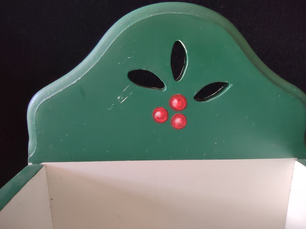 Vintage Pfaltzgraff Christmas Bells Holly Wooden Wall Pocket Red Green [8195n]