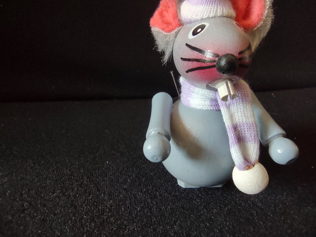 Vintage Steinbach German Wood Mouse Christmas Ornament Gray Lavender Hat [8197n]