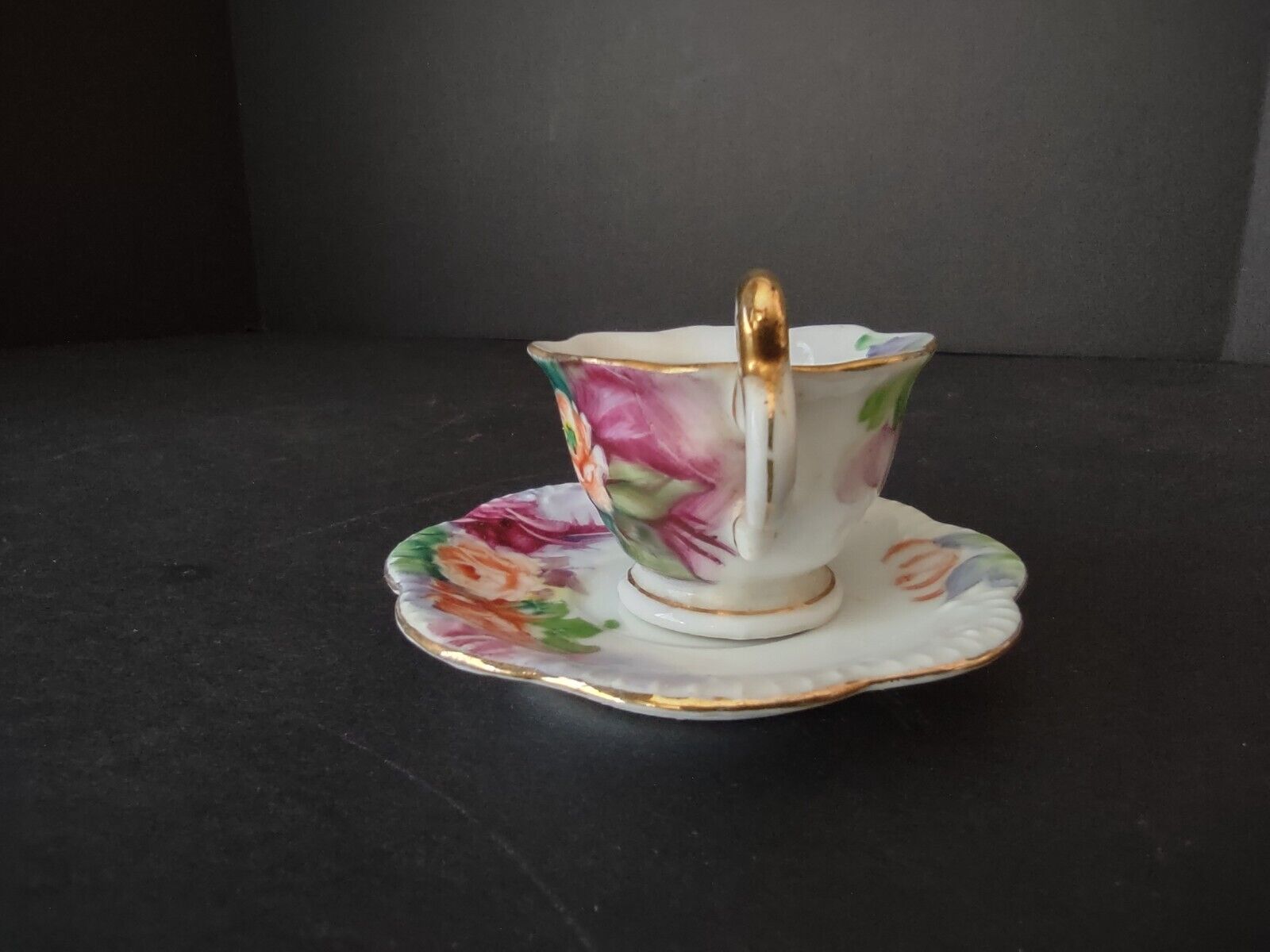 Japan Miniature 1-3/8" Teacup & Saucer Pink Orange Purple Rose (lot 726)