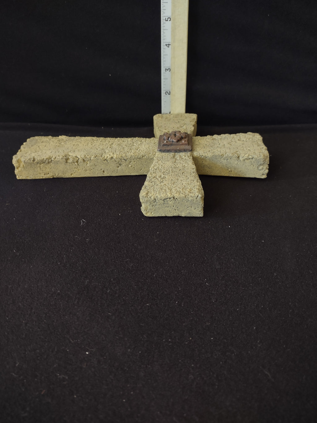 Vintage Lords Prayer Stone Like Resin Textured Cross (Lot 4051t)