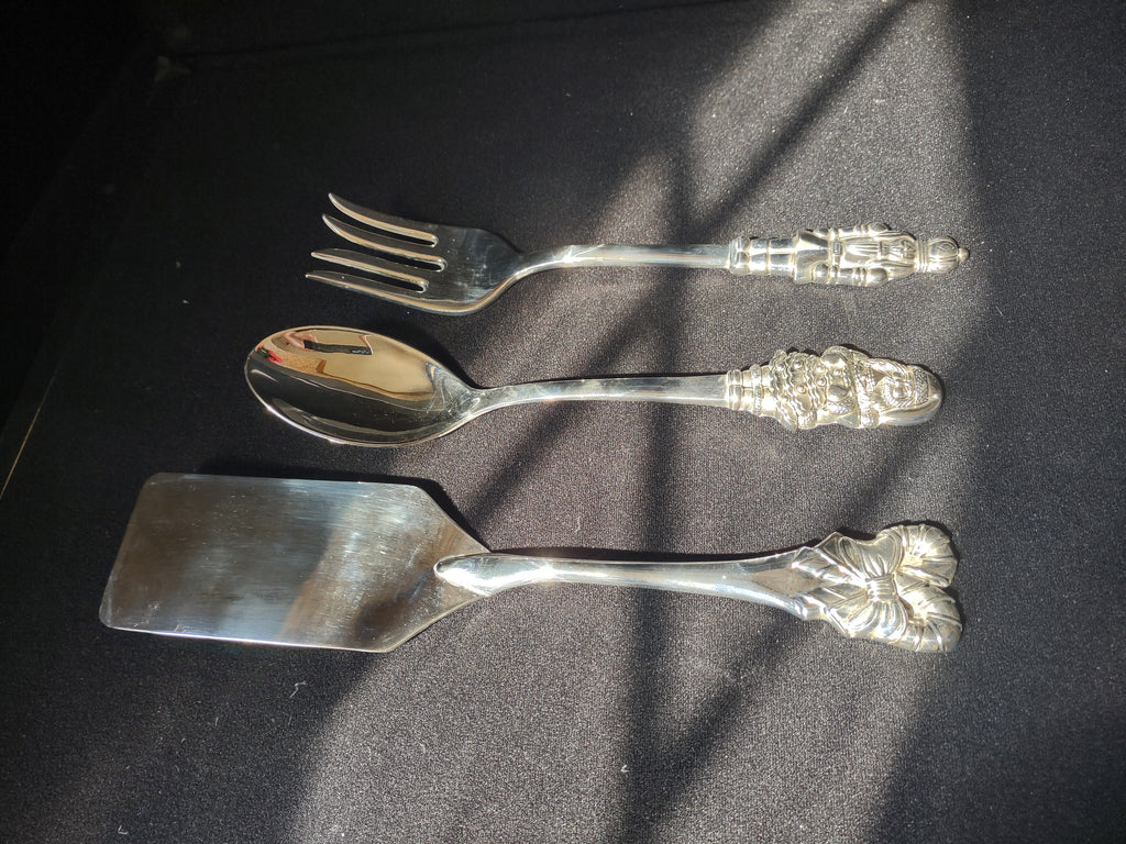 International Silver Christmas Holiday Serving Meat Fork Spoon Server (lot 1675)