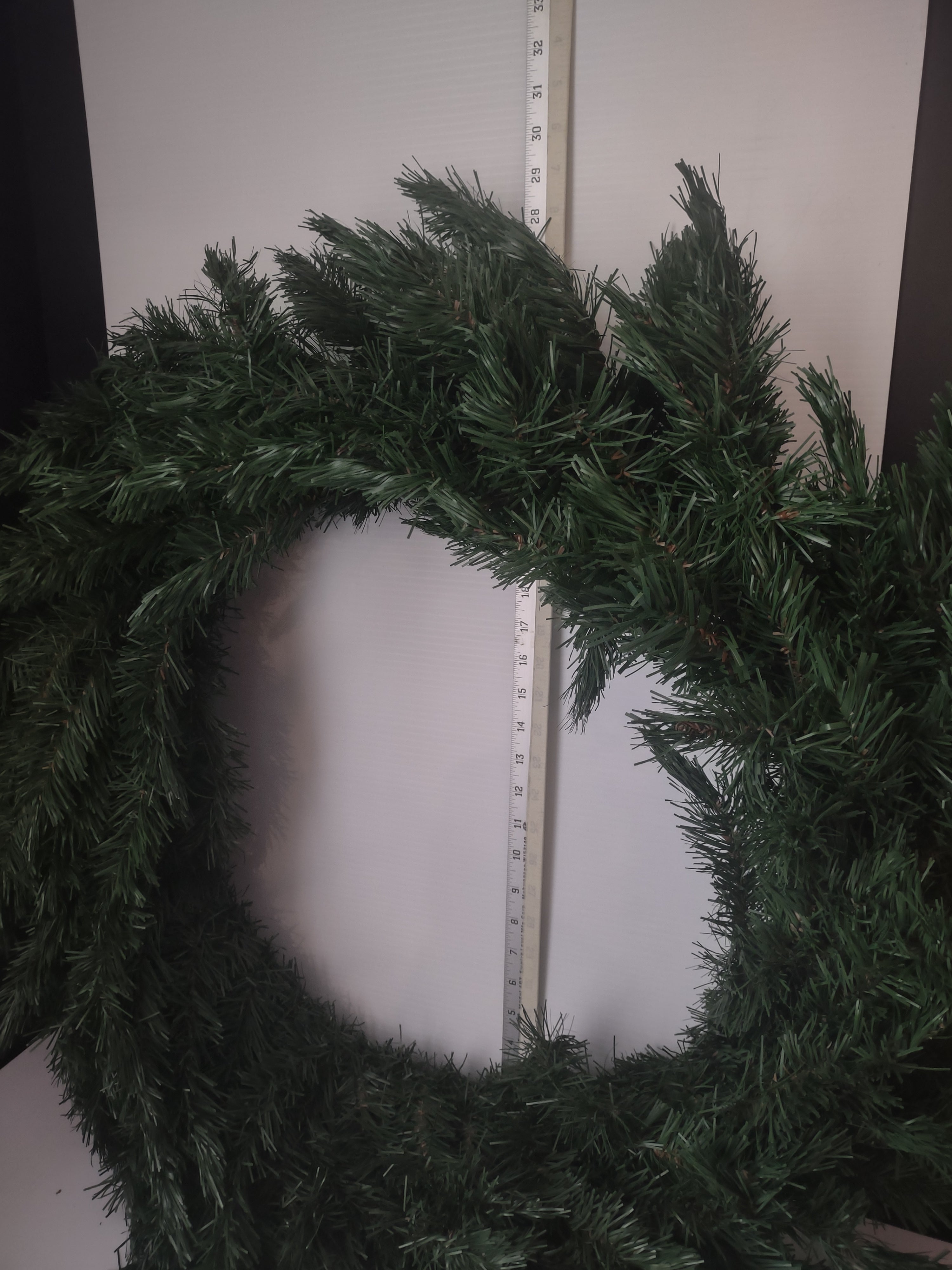 Vintage Artificial Christmas Wreath 28" (lot 1214)