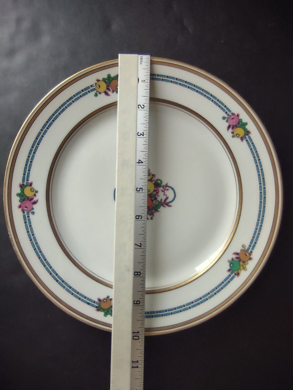 Depose Limoges Gold Trim Fruit Design Dinner Plate (lot 638)