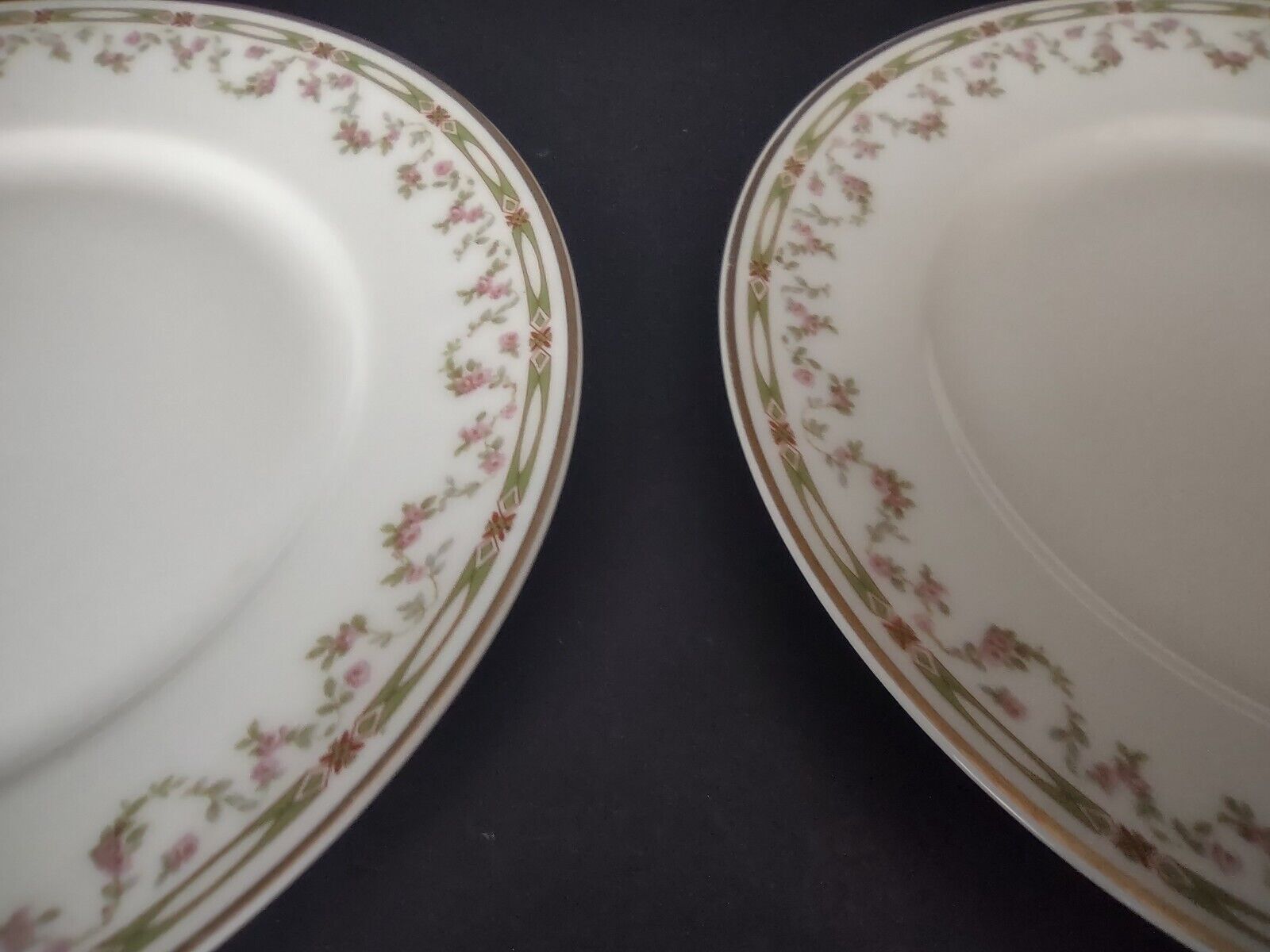 Haviland Limoges Schleiger 346 Red Rose 3 x Salad Lancheon Plate 8-1/2" (lot 545