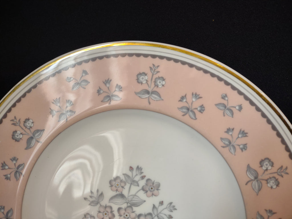 Wedgwood Pimpernel Pink Dinner Plate 10-3/4" (lot 2760)
