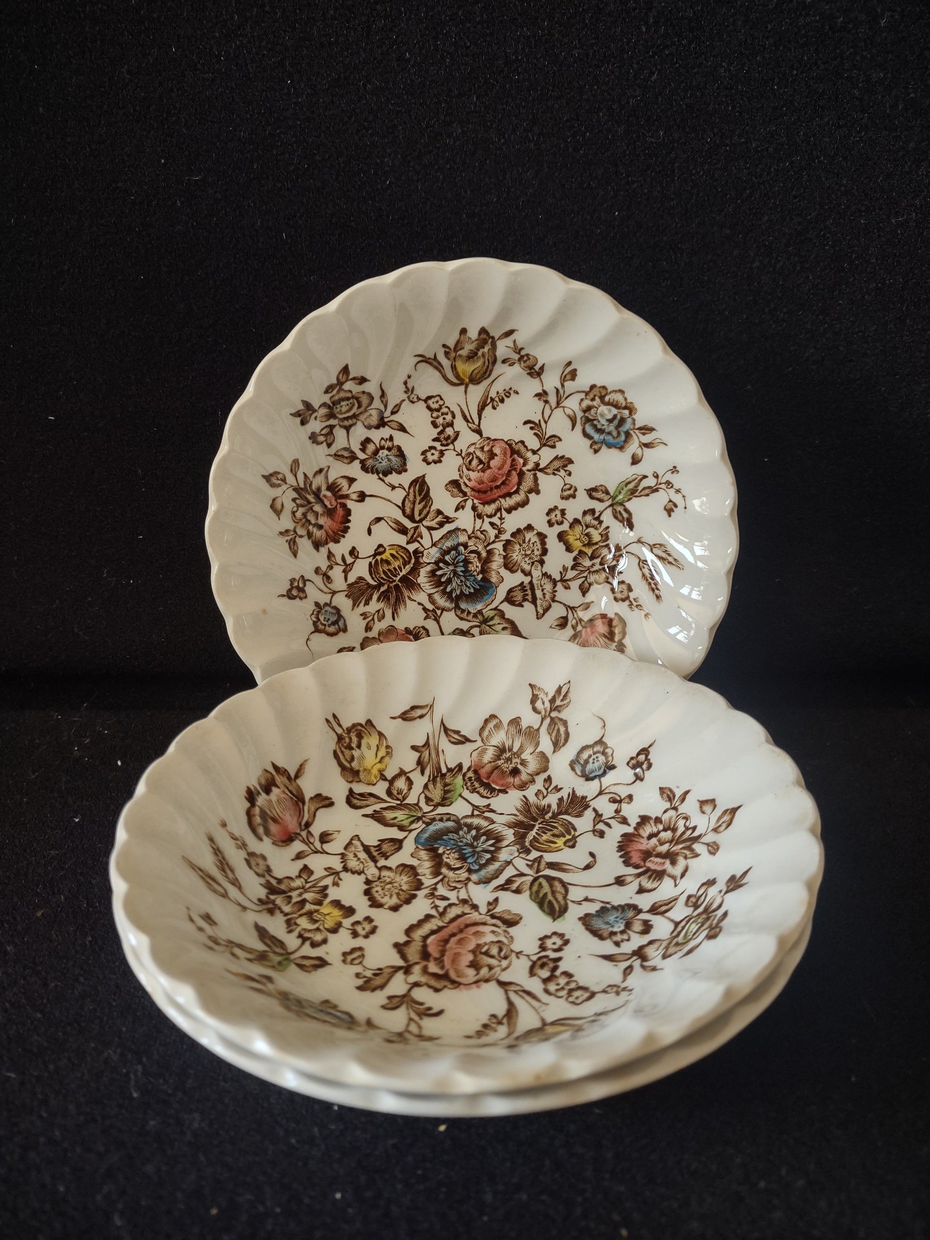 Vintage Johnson Small 5" Bowl Staffordshire Ironstone England x 3 (lot 5604)