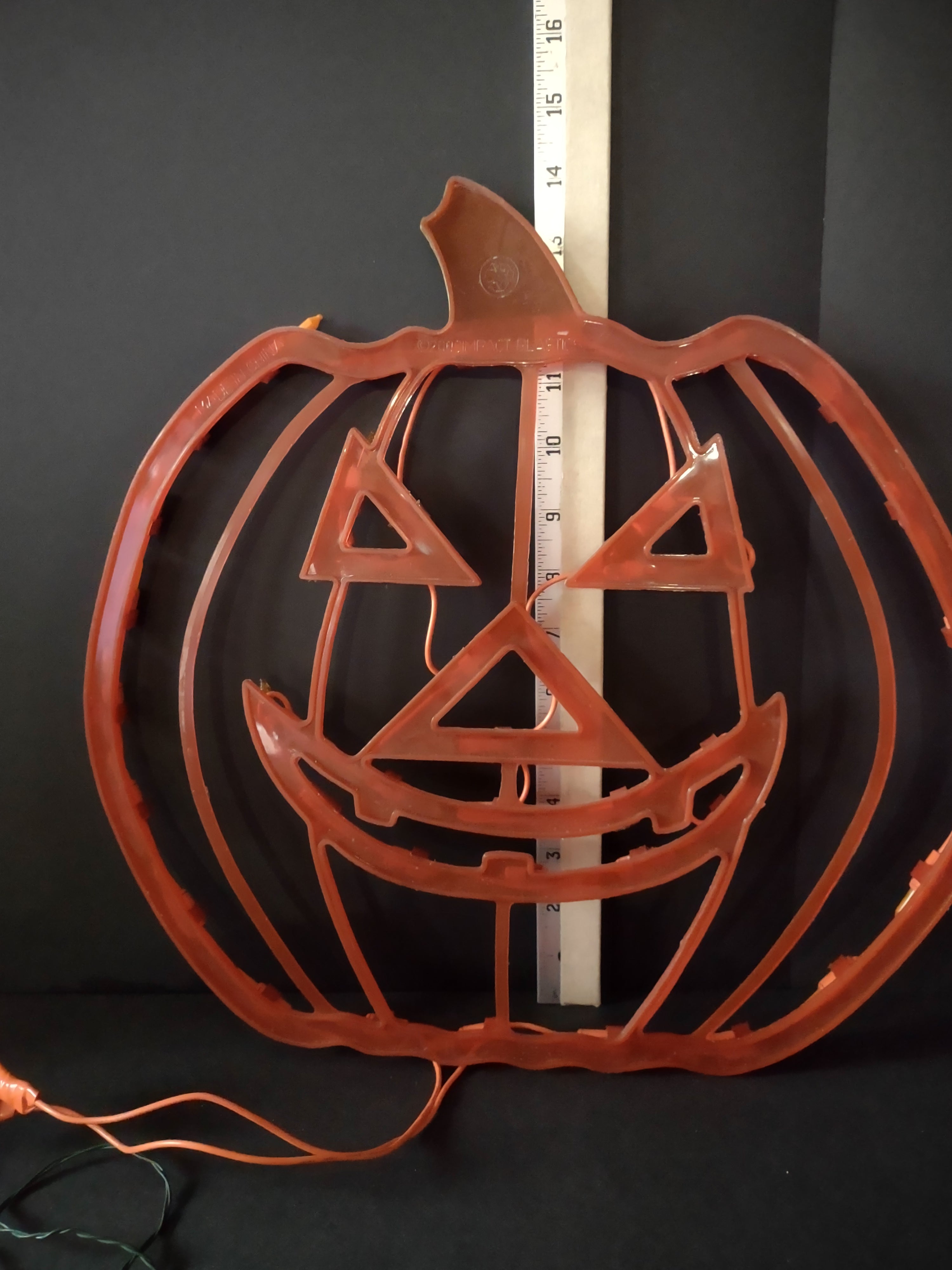Halloween Lighted Jack O Lantern Window Wall Hanging REPAIRED (Lot 4759)