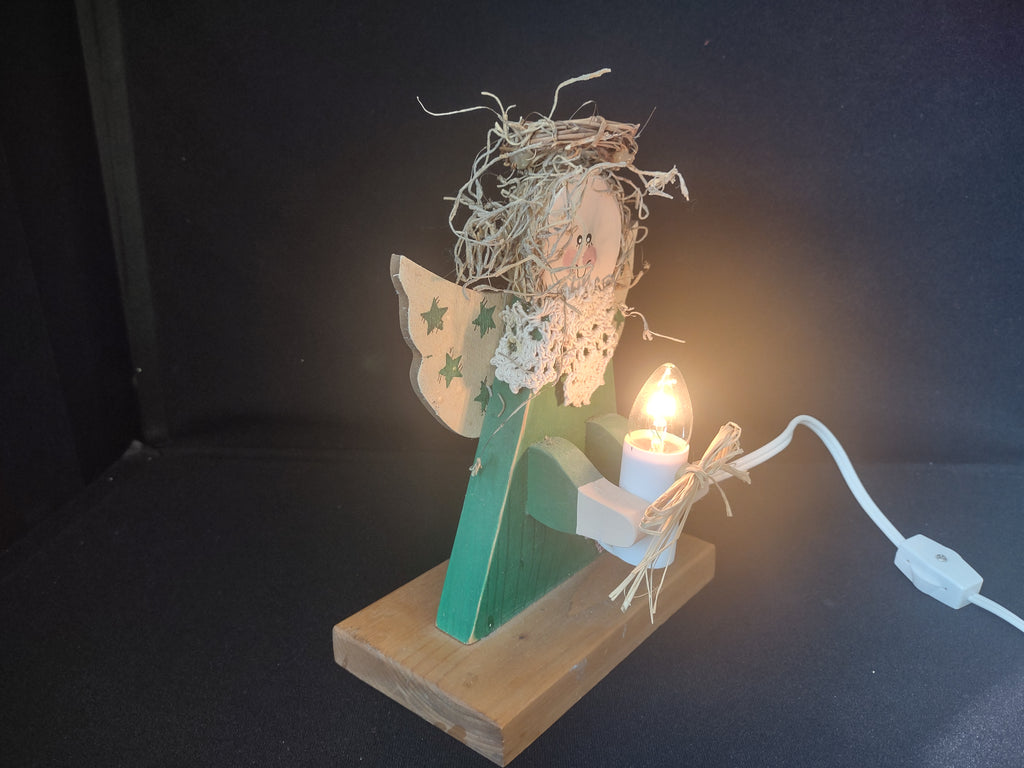 Christmas Vintage Primitive Rustic Cottage Light Up Wooden Angel (lot 1703)