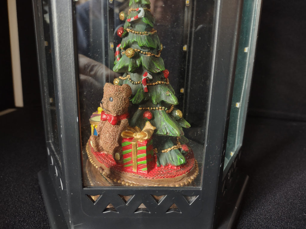 Vintage Christmas Light Up Lantern Tree Bear Battery Operated (lot 2414)