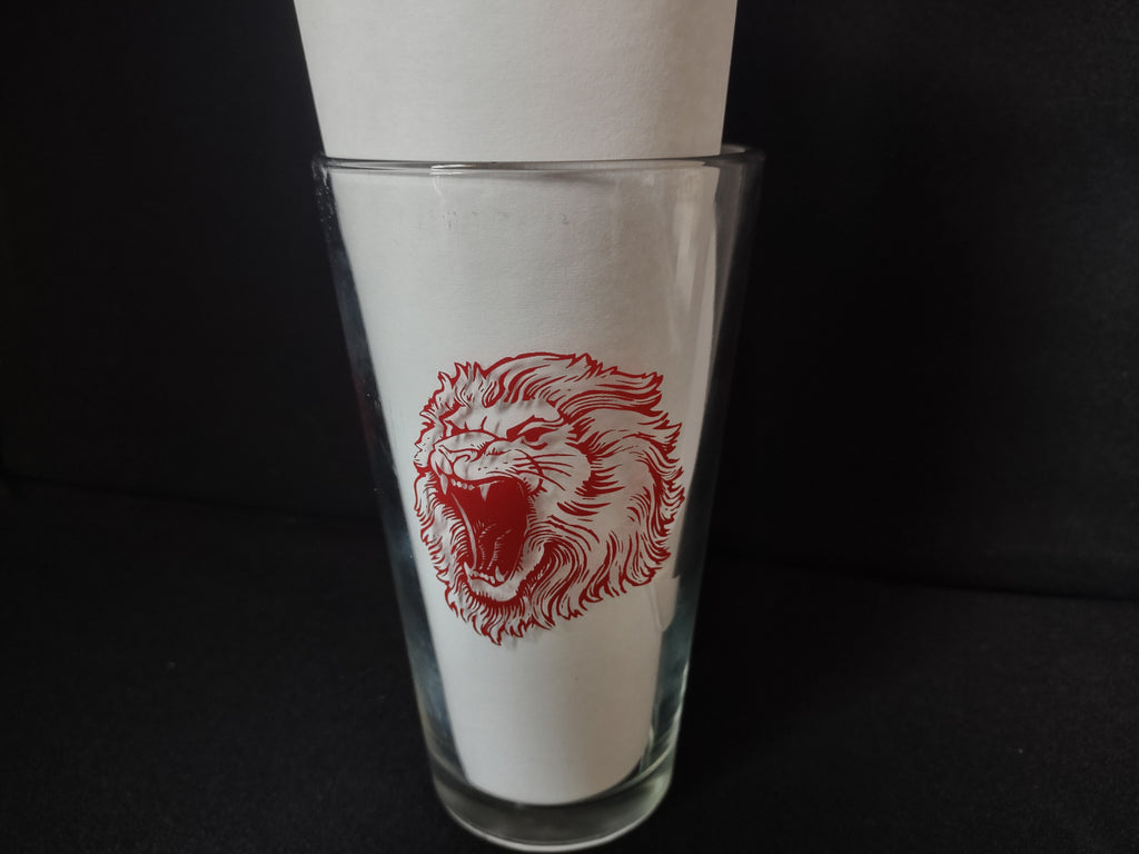 Drinking Beer Glass Lion Head (lot 1555)
