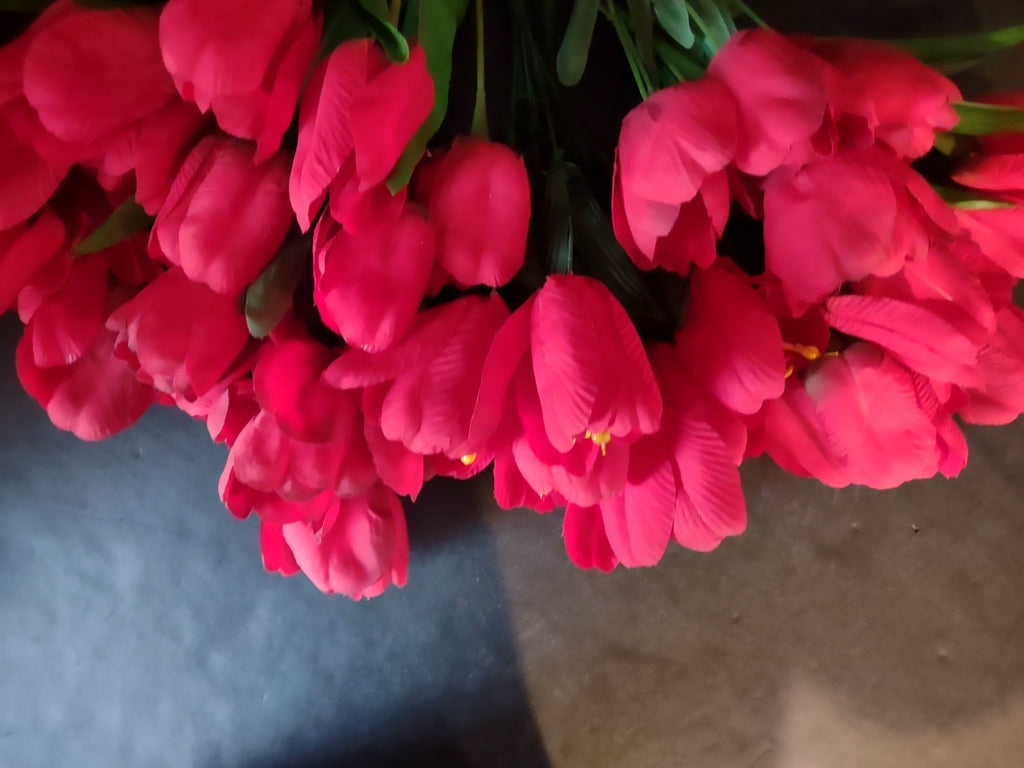 Artificial Tulip Red Flower 6 x Twig 12" Long (lot 5349)