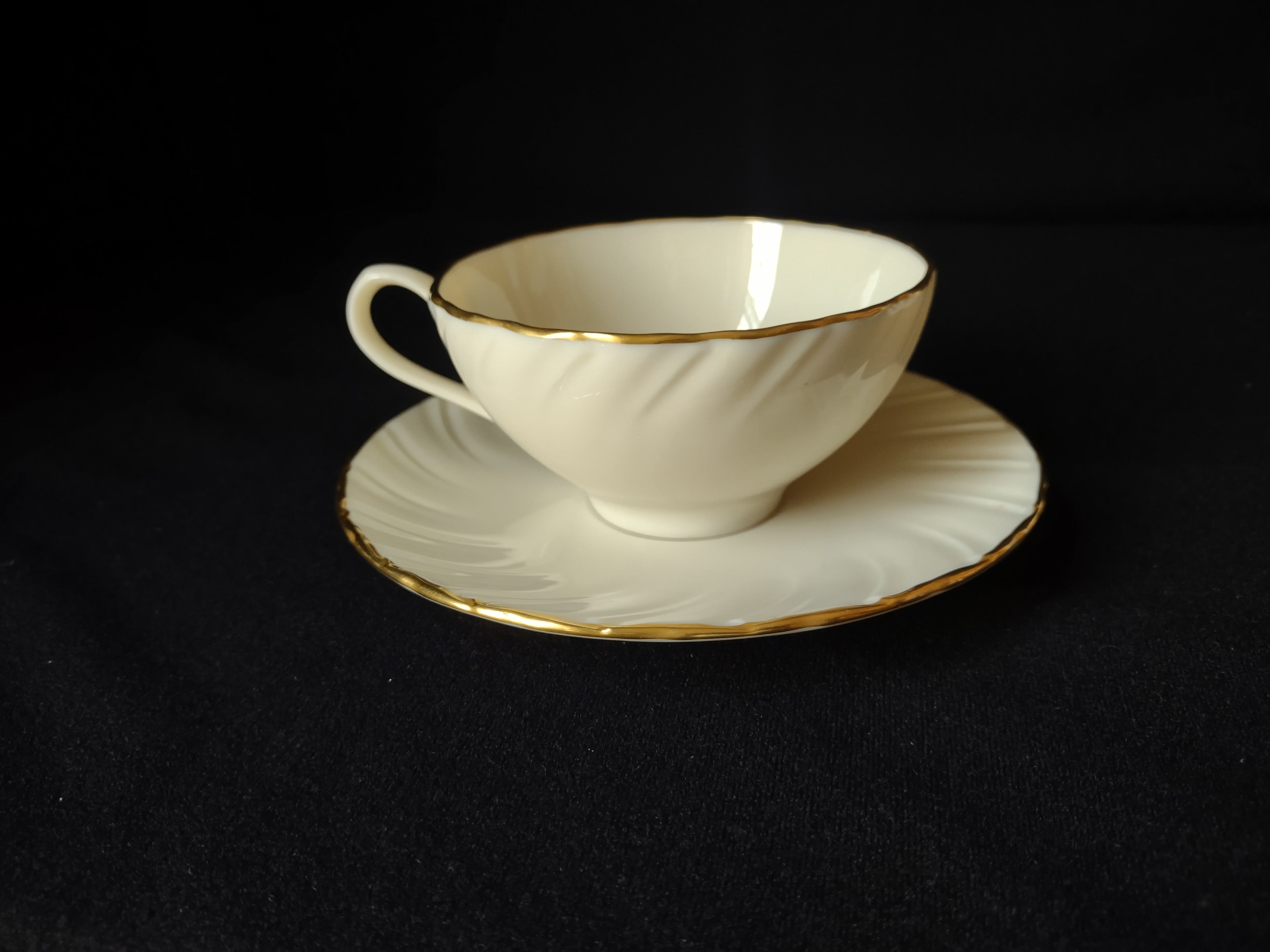 Vintage Lenox Tea Cup with Saucer Laurent (lot 1835)