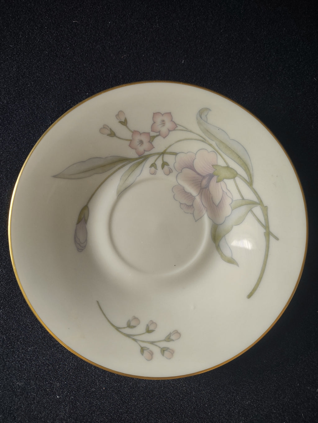 Vintage Lenox Heirless Saucer ONLY (lot 1875)
