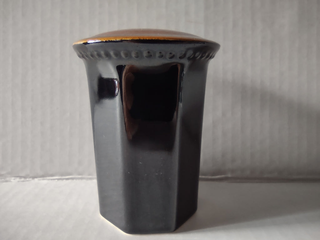 Vintage MCM Ironstone Amber Octagon Salt or Pepper Shaker (lot 5000)