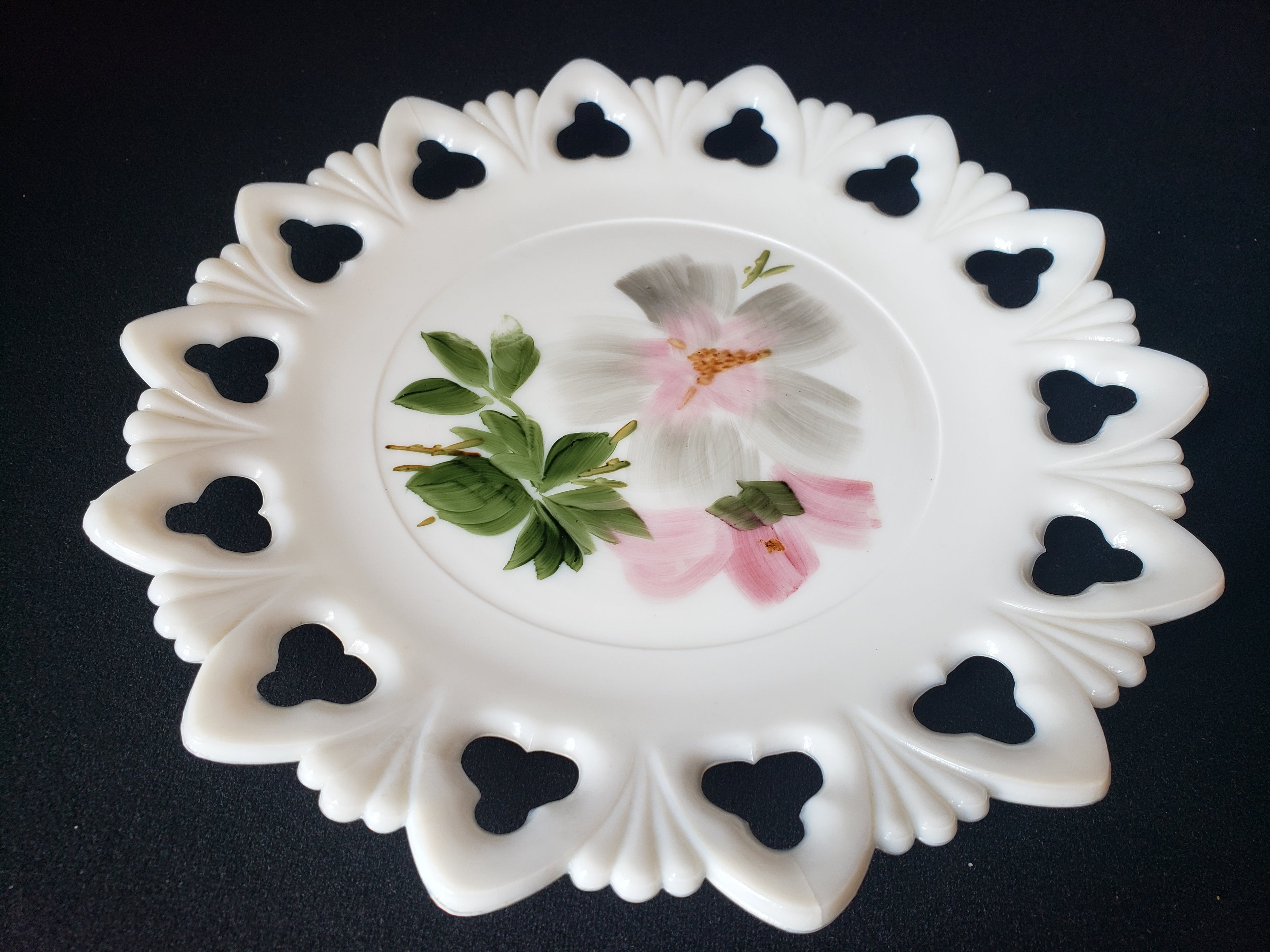 Vintage Kemple Pink Flower Motif Milk Glass Wall Plate (lot 2191)
