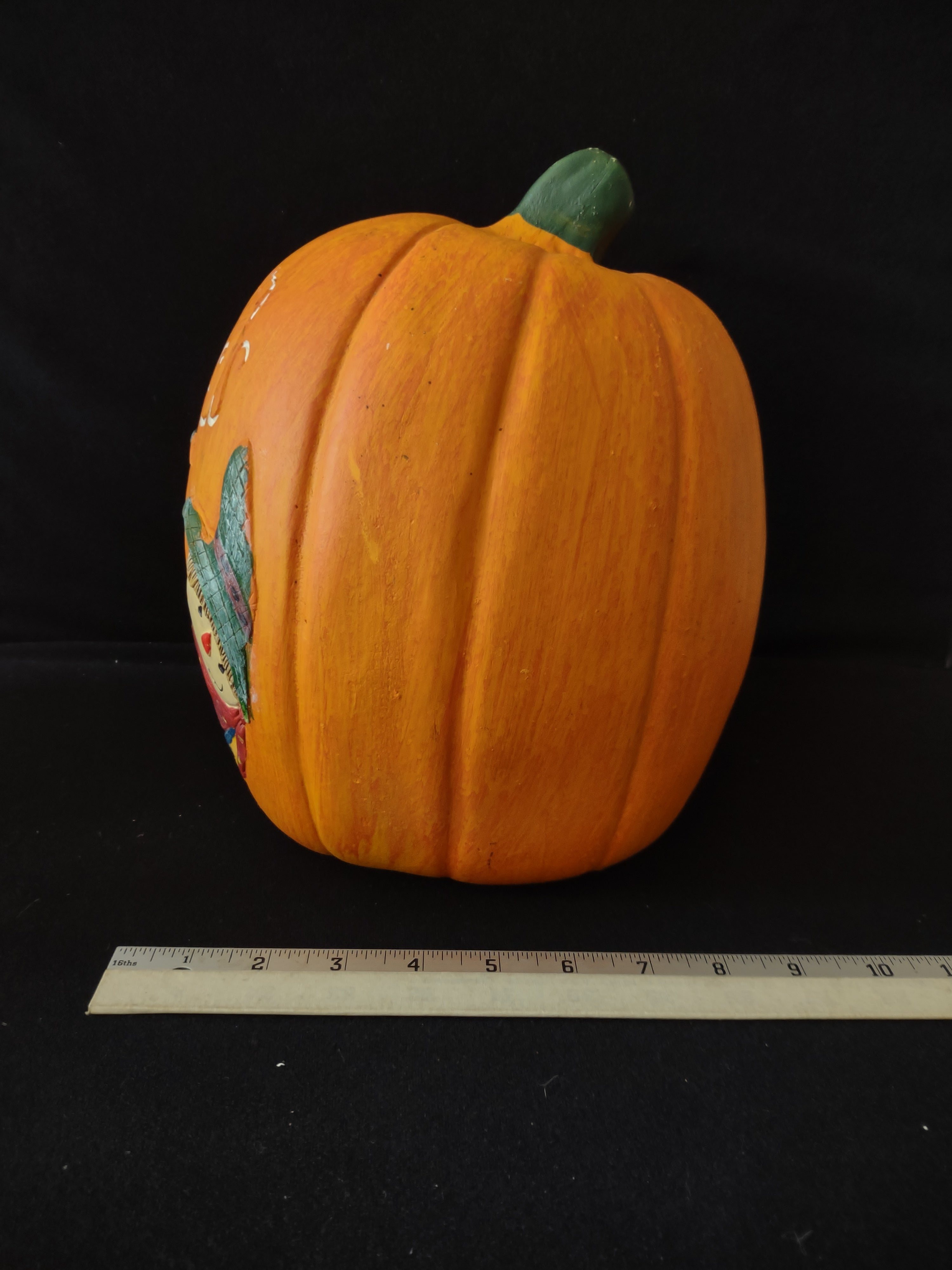 Halloween/Thanksgiving Ceramic Welcome Scarecrow Pumpkin (Lot 3123)