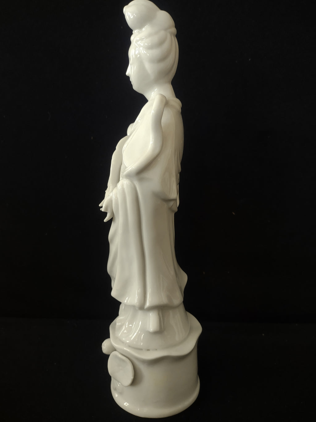 Homco Porcelain Asian Figurine Kwan Yin Compassion Mercy Kindness (Lot 3551)