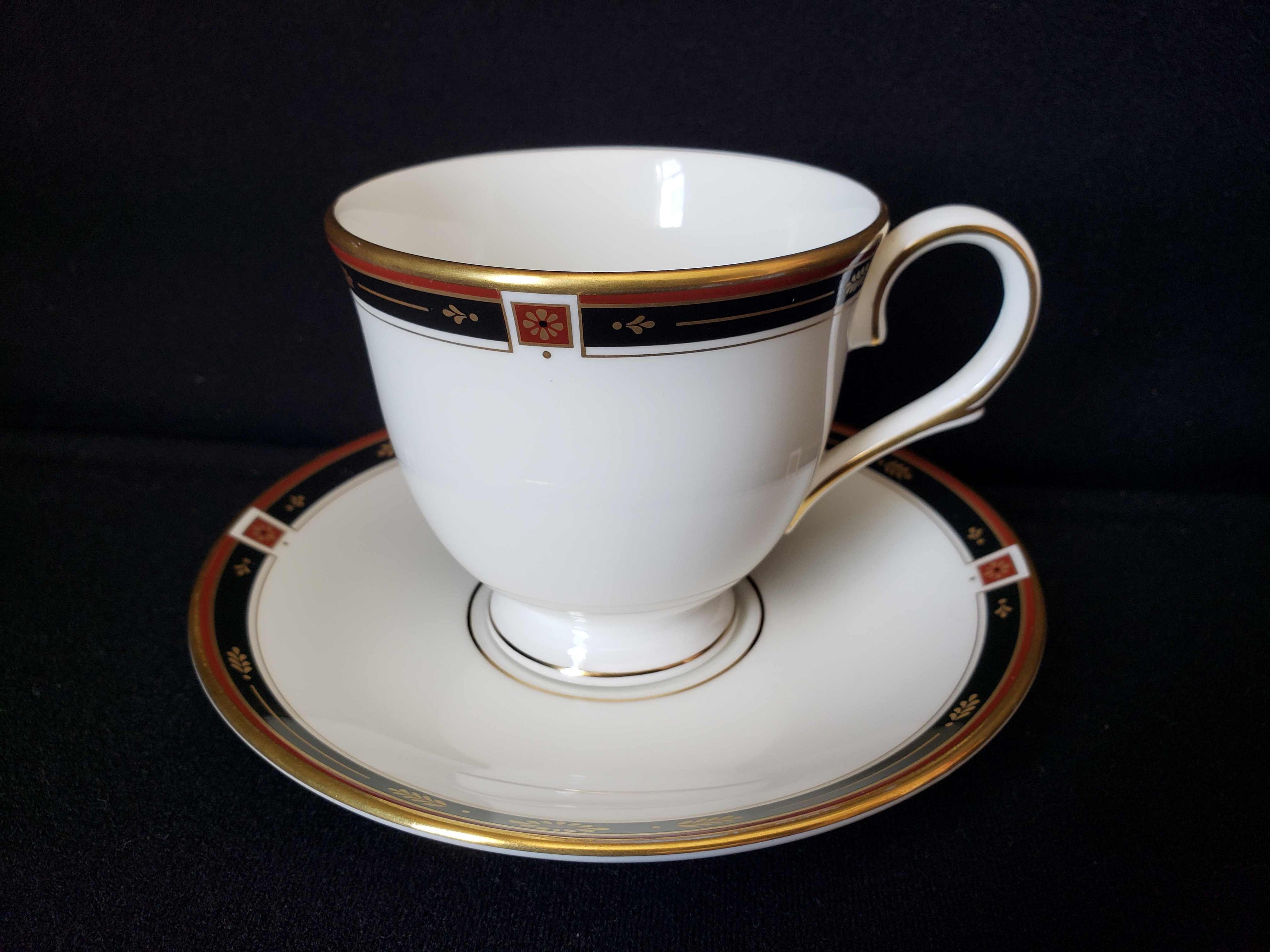 Vintage Lenox Regency Black Tea Cup with Saucer (lot 1934)