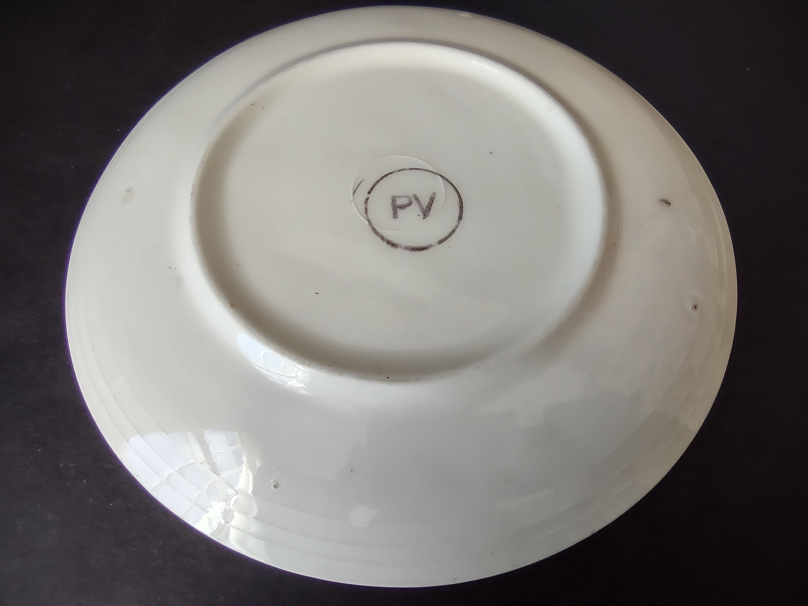 PV Limoges French Cottage Shabby Chic Music Design Plate 6-1/4" (lot 1124)