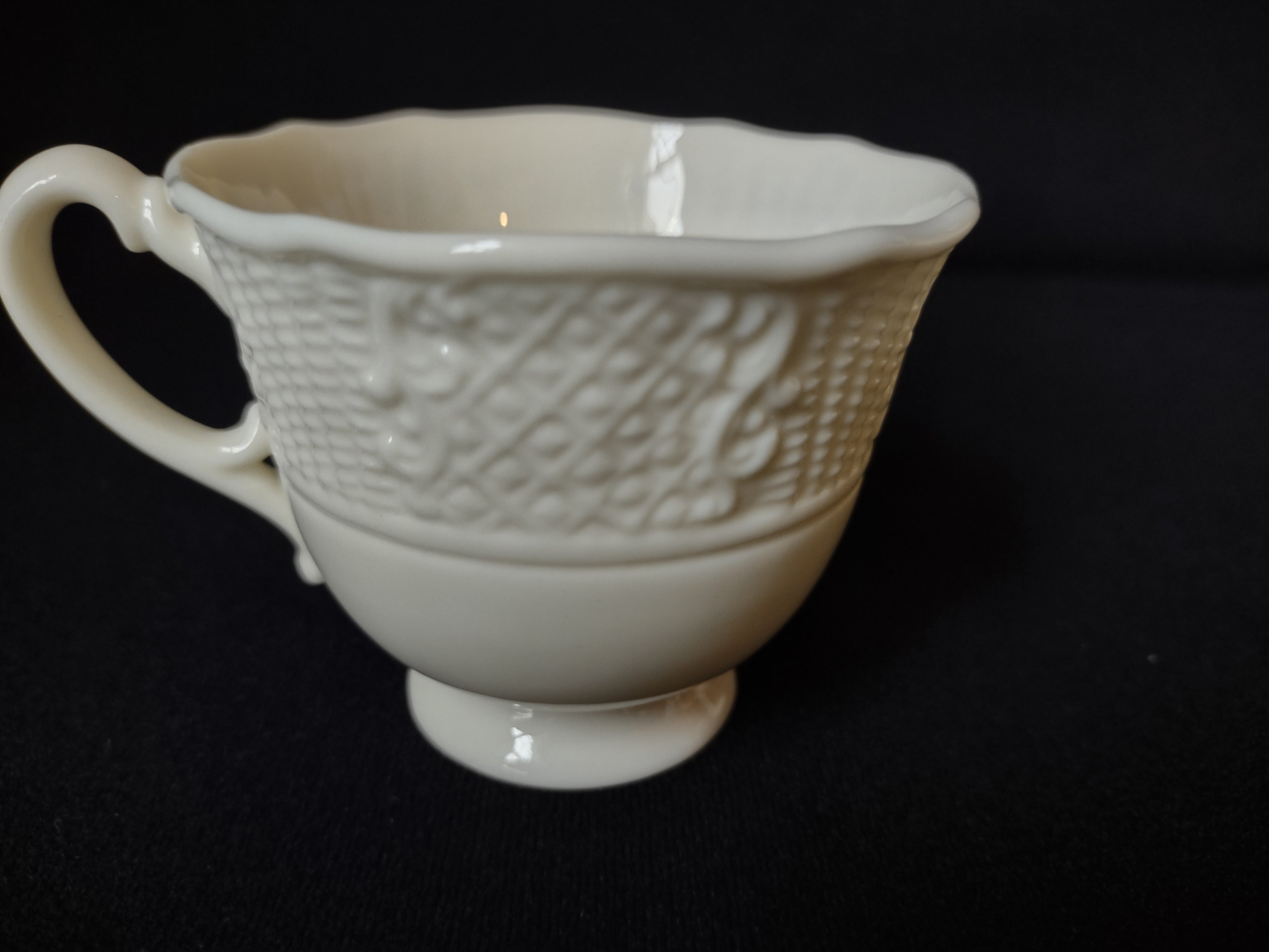 Vintage Lenox Washington Wakefield Tea Cup with Saucer (lot 1820)
