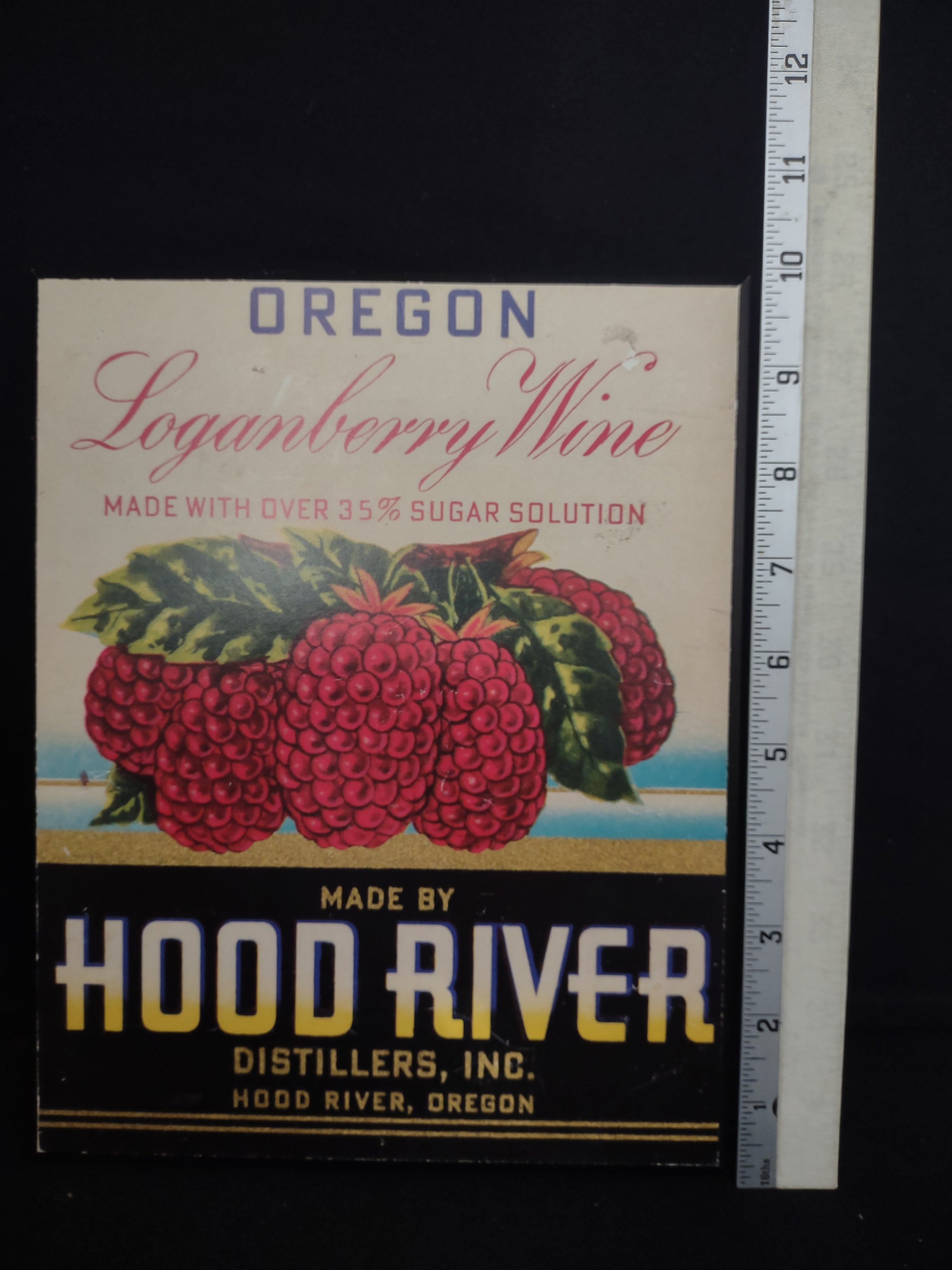 Wood Sign Plaque Picture Hood River Oregon Loganberry Wine (lot 2512c)