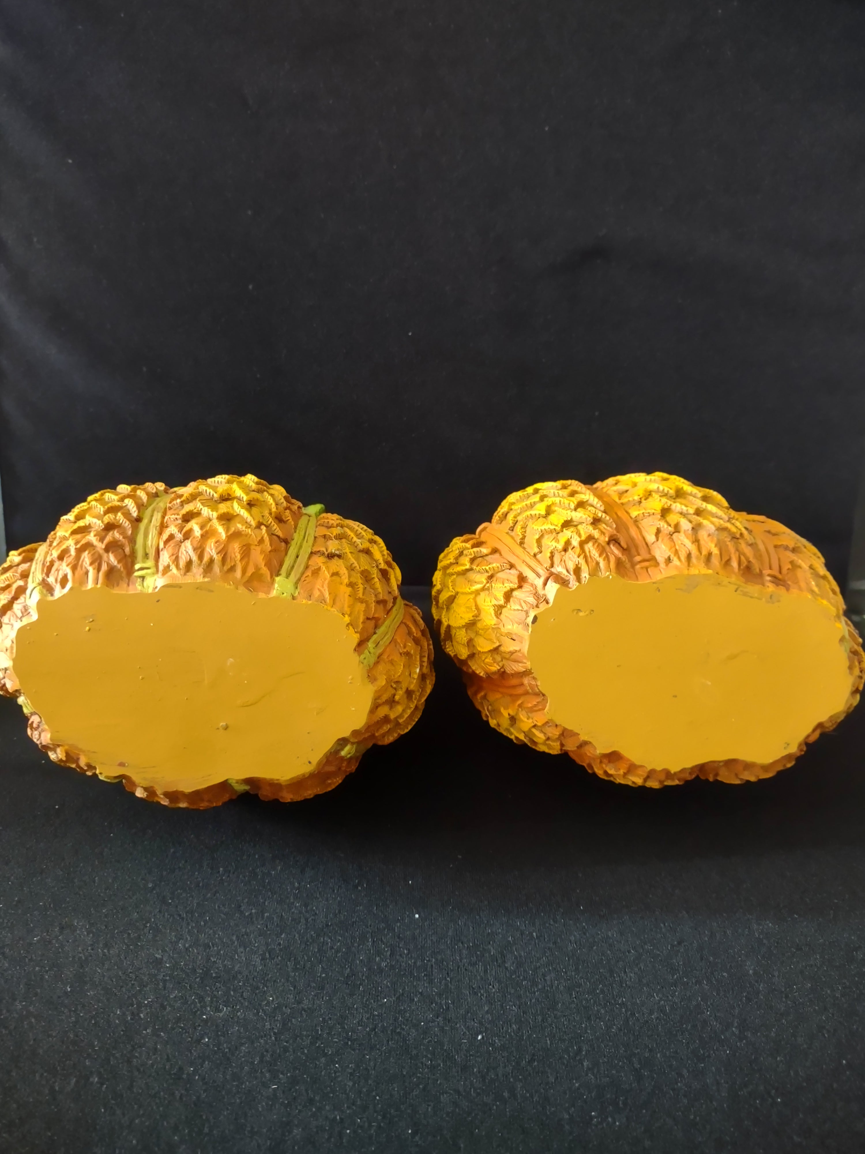 Thanksgiving/Halloween/Harvest Polyresin Pumpkins X 3 (Lot 3125)