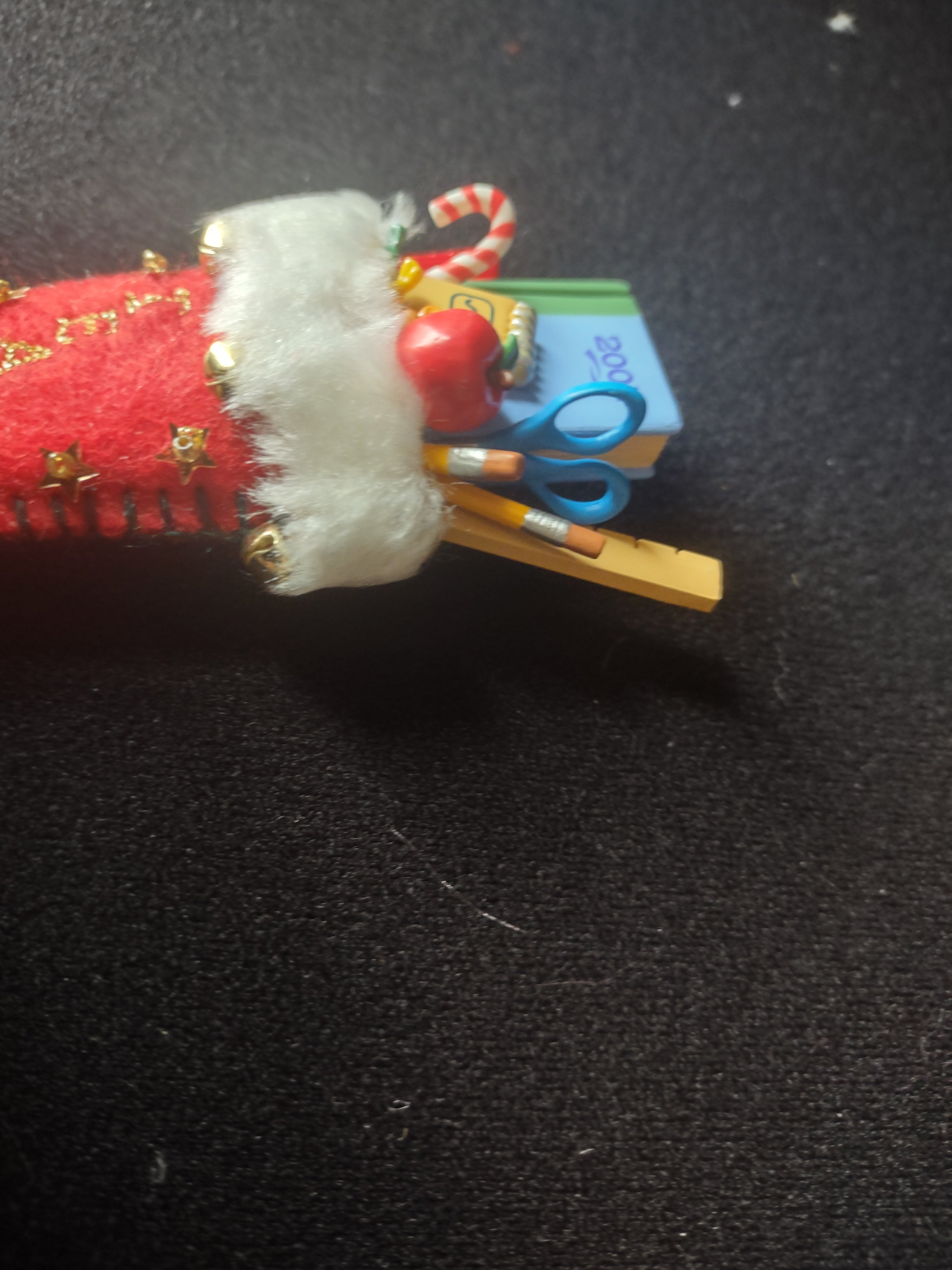 Hallmark Keepsake Christmas Tree Ornament 2004 Teacher (lot 1692)