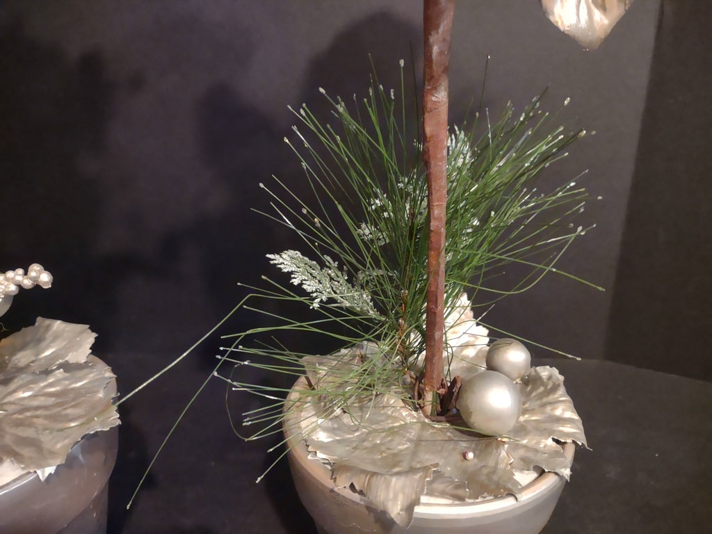 Set of 2 Topiary Holiday Christmas Tree 18" Silver and Pink Iced (lot 1266)